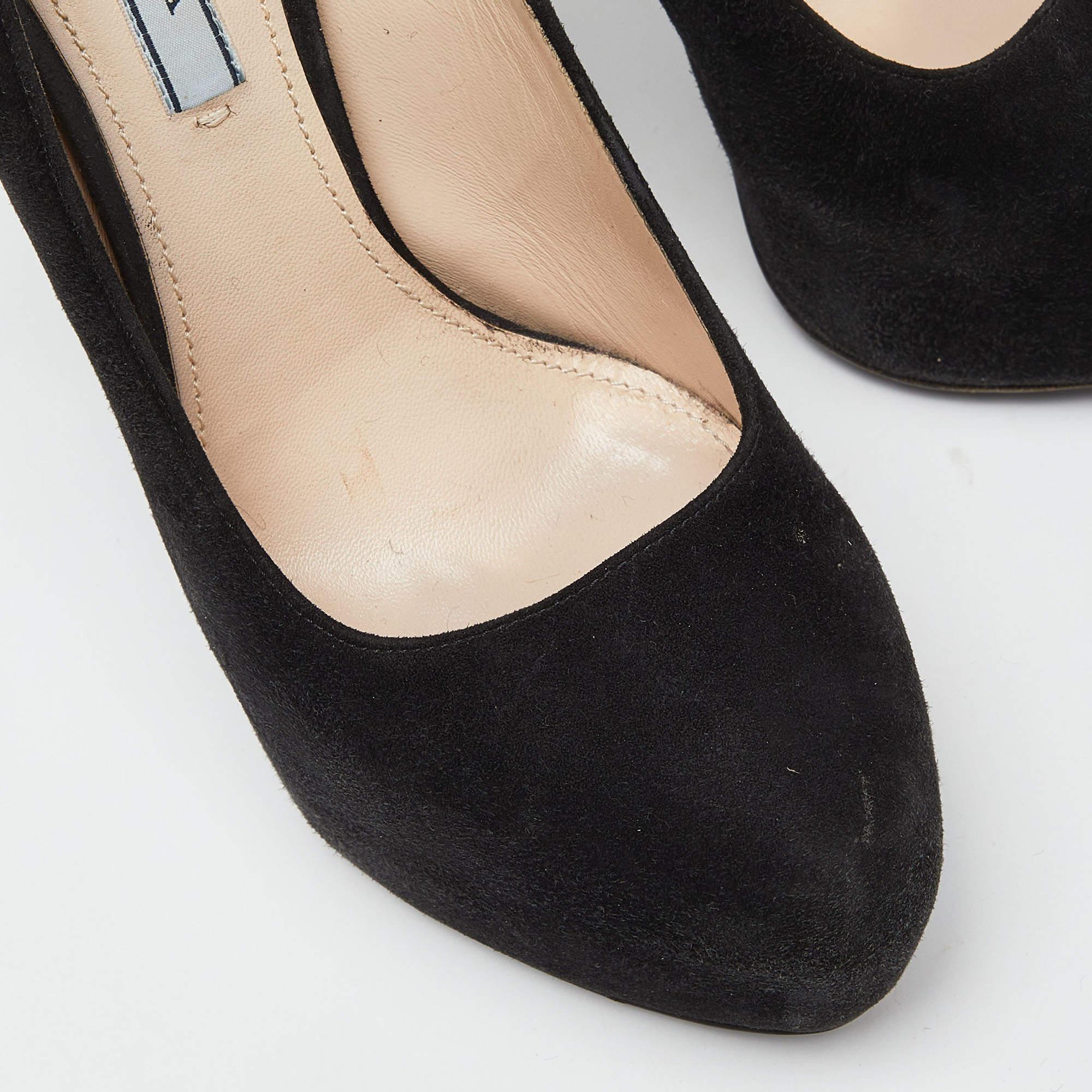Prada - Escarpins à plateforme en daim noir - Taille 39 en vente 3