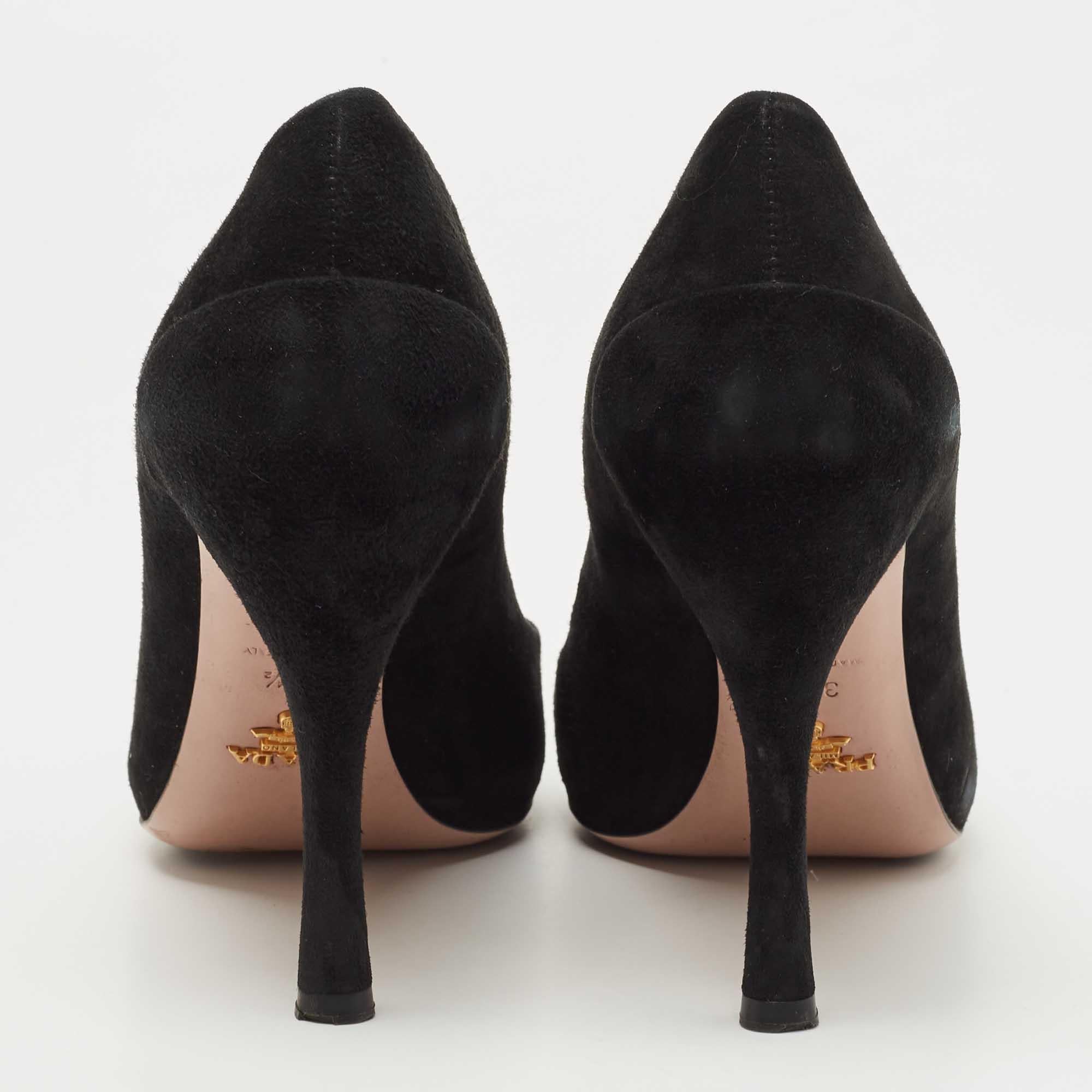 Prada Black Suede Pointed Toe Pumps Size 38.5 For Sale 1