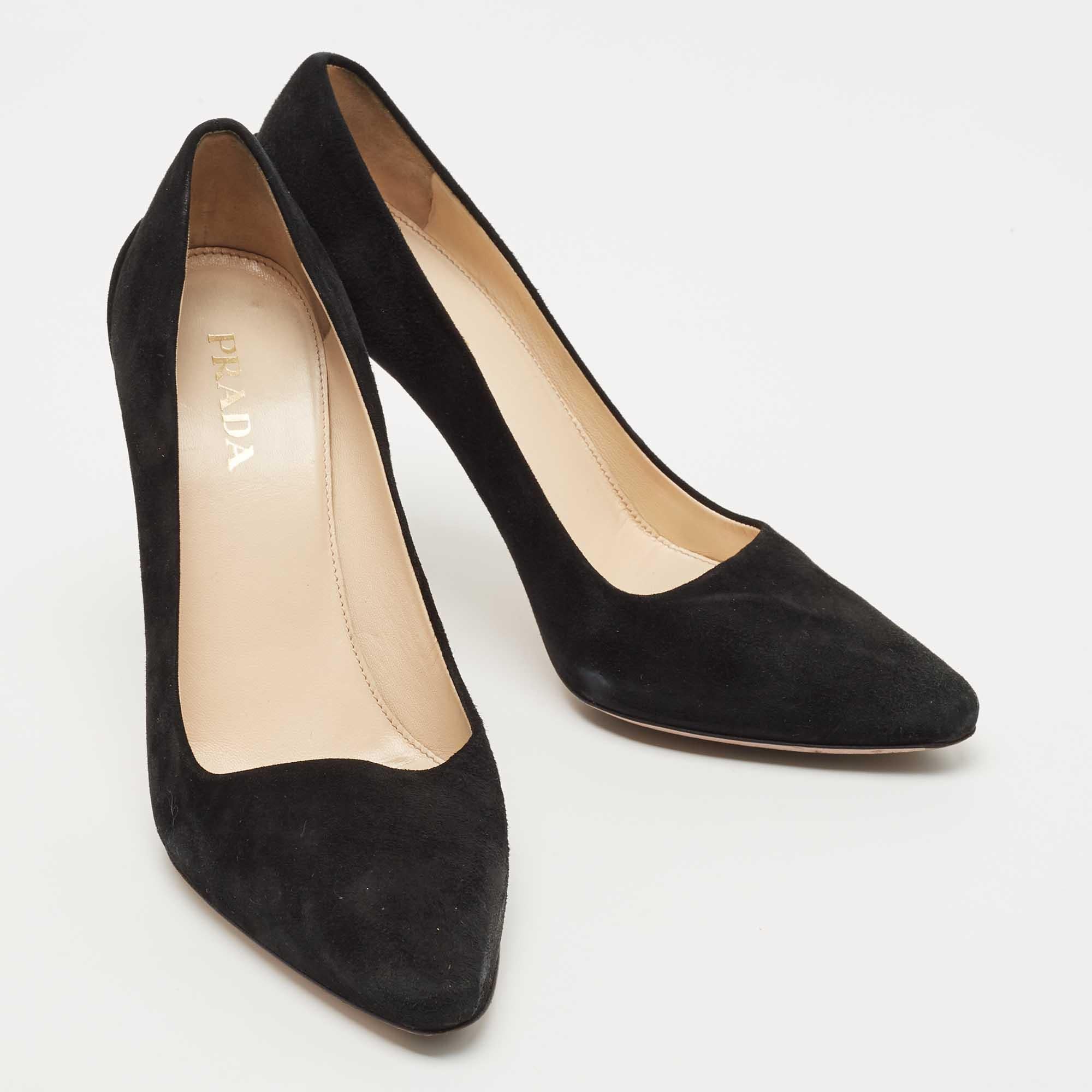 Prada Black Suede Pointed Toe Pumps Size 38.5 For Sale 3