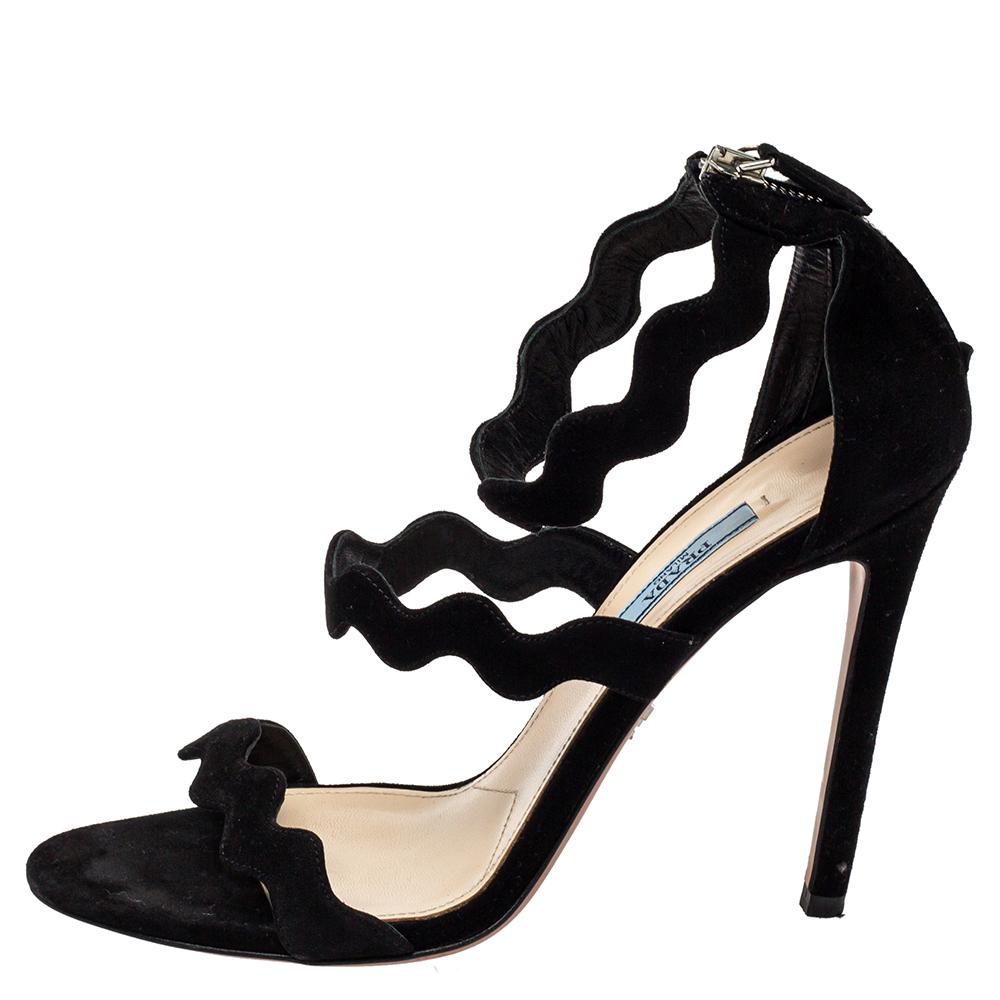 Prada Black Suede Wavy Strap Sandals Size 38 In Good Condition In Dubai, Al Qouz 2