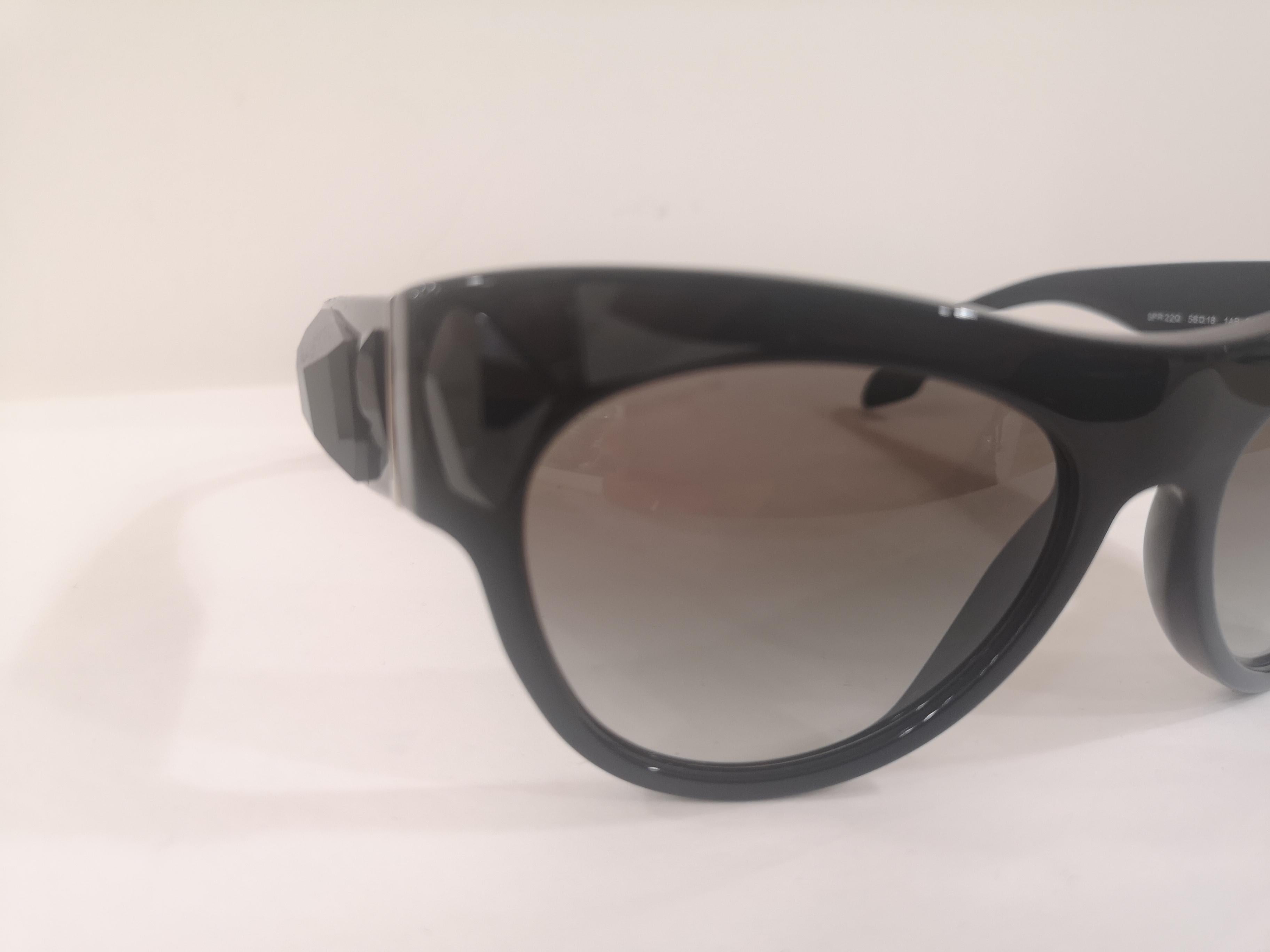 Prada black swarovski sunglasses NWOT In New Condition For Sale In Capri, IT
