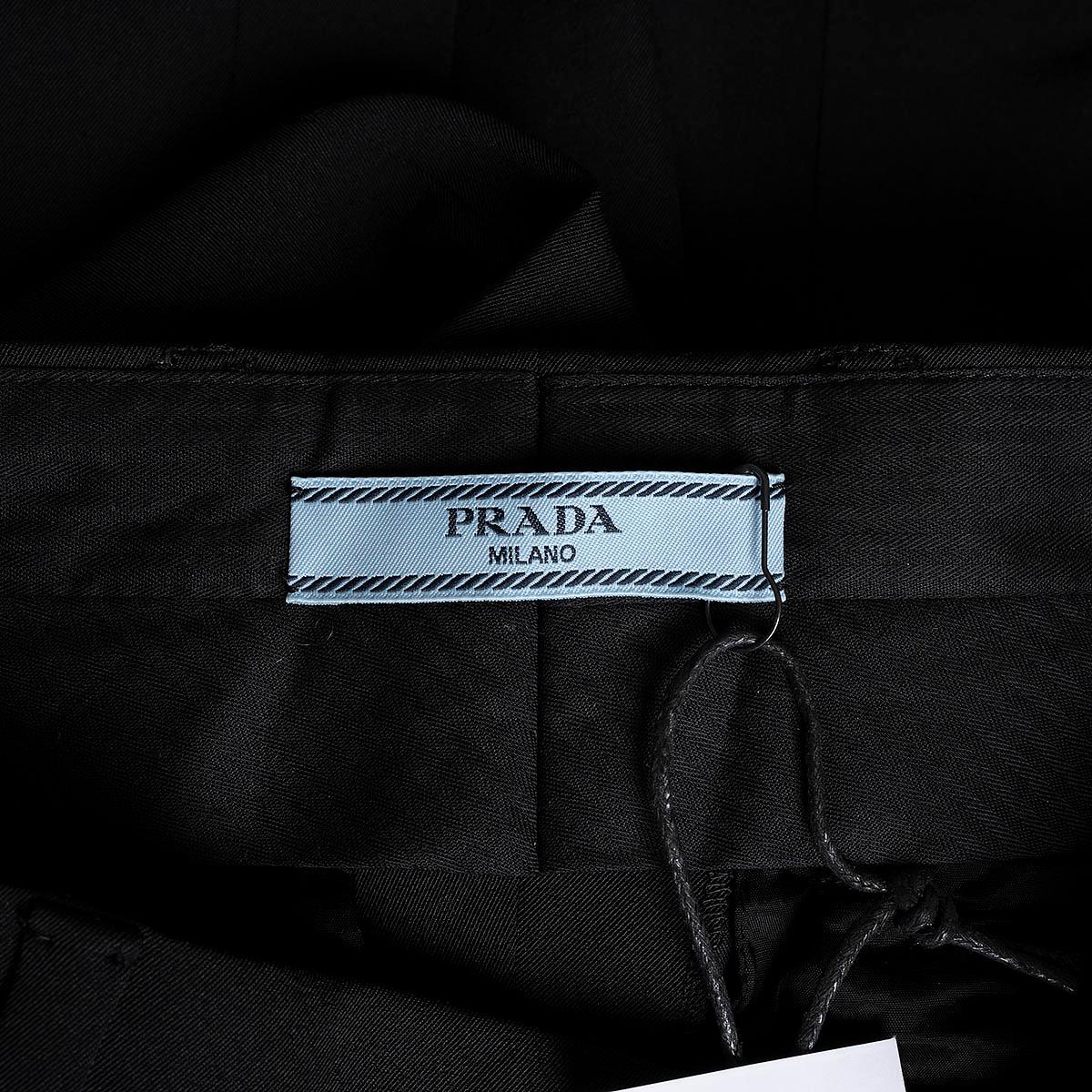 Women's PRADA black Technical Stretch Fabric TAPERED Pants 38 XS For Sale