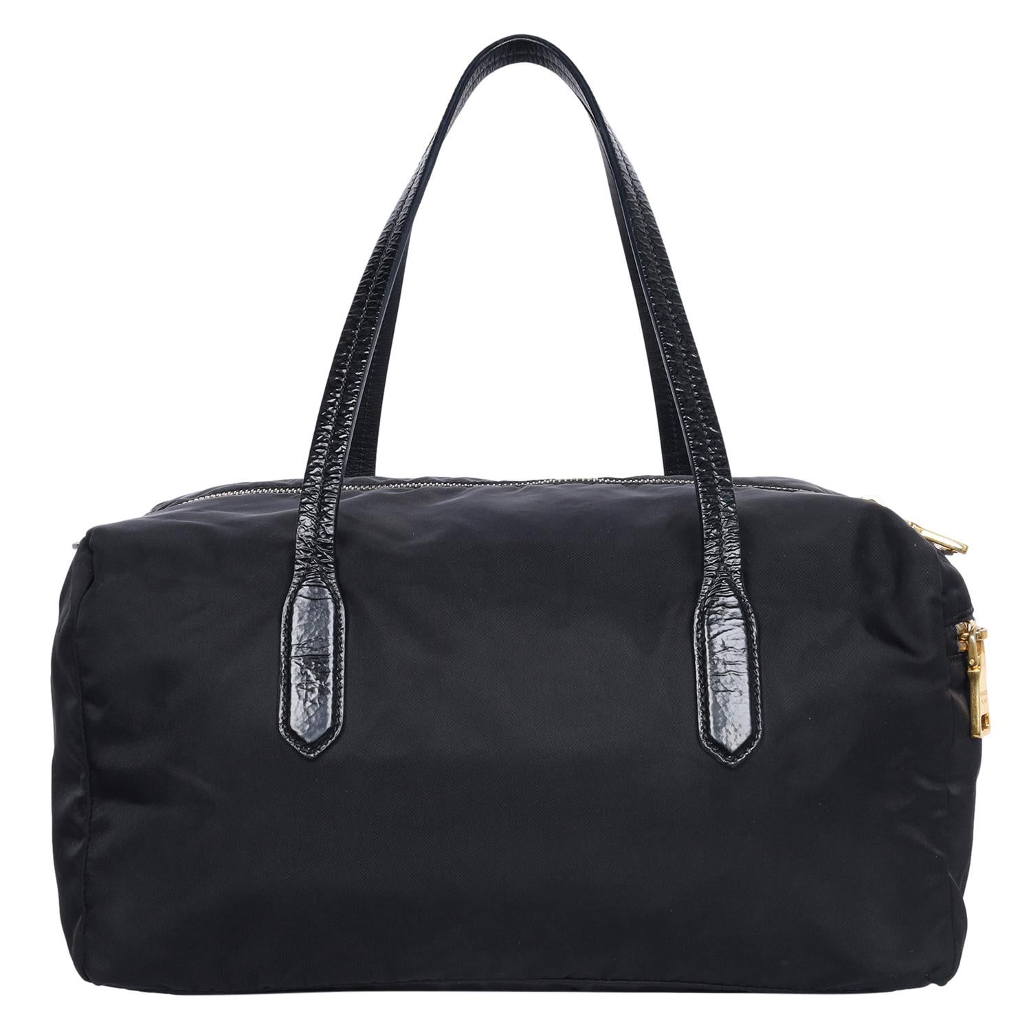 Prada Black Tessuto Nylon Duffle Shoulder Bag In Good Condition For Sale In Salt Lake Cty, UT
