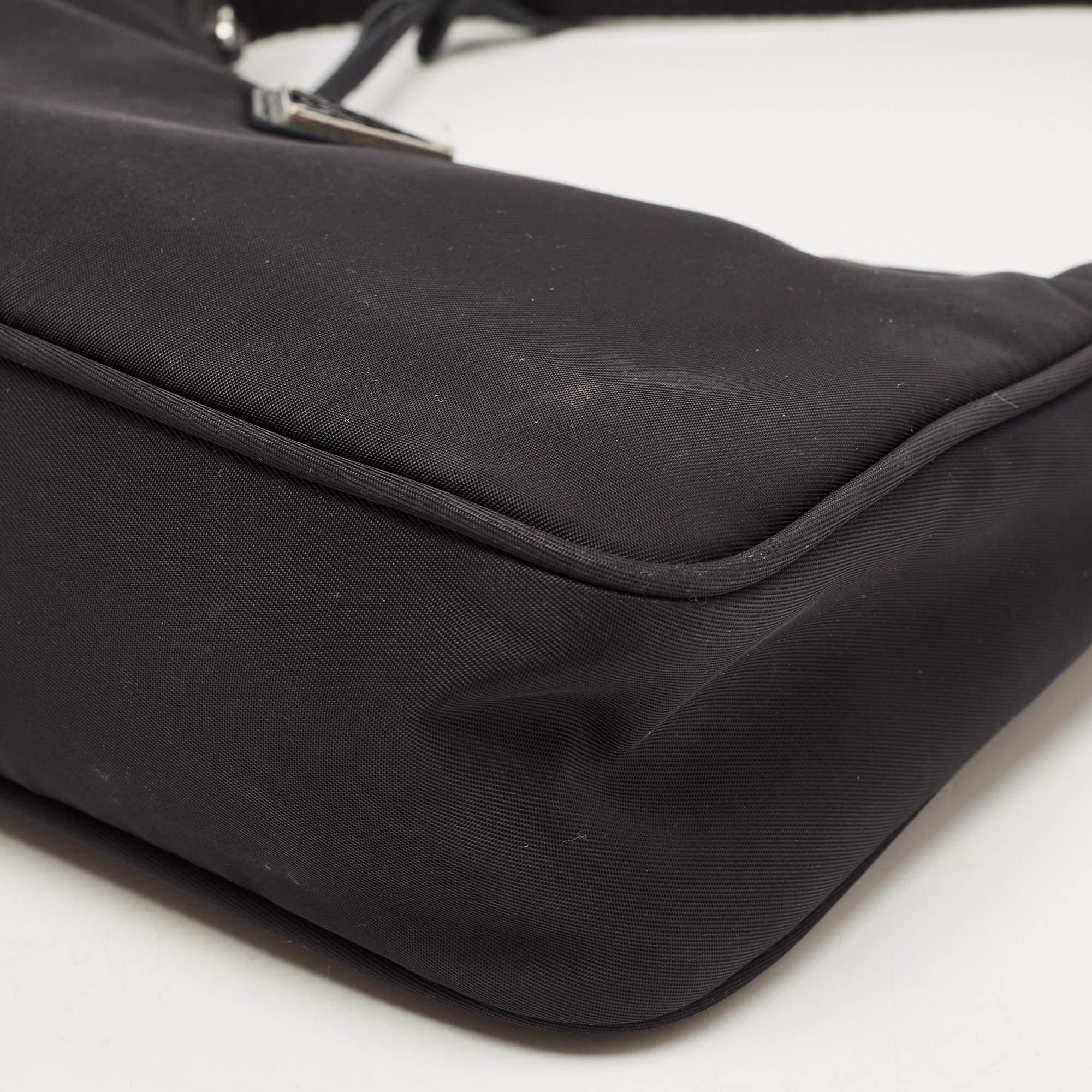 Prada Black Tessuto Nylon Re-Edition 2000 Baguette Bag 6