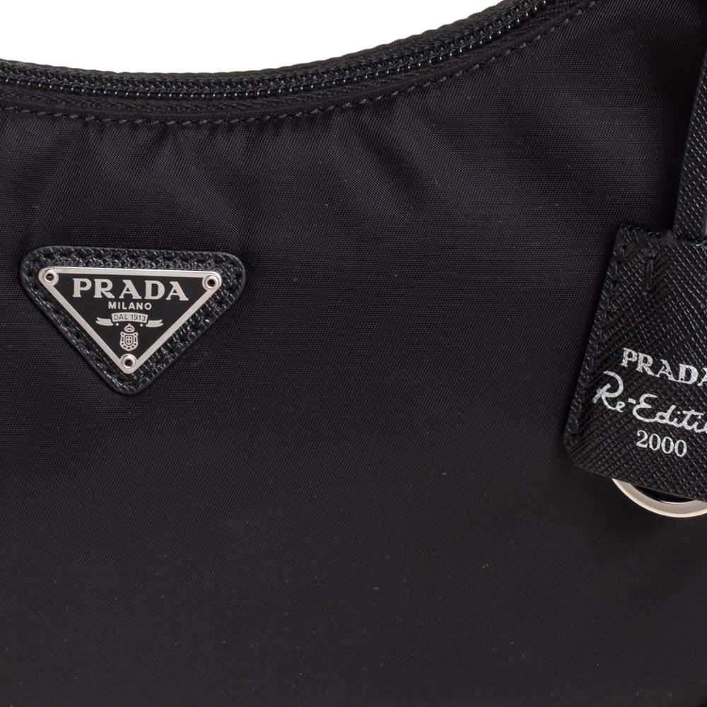 Prada Black Tessuto Nylon Re-Edition 2000 Baguette Bag In New Condition In Dubai, Al Qouz 2
