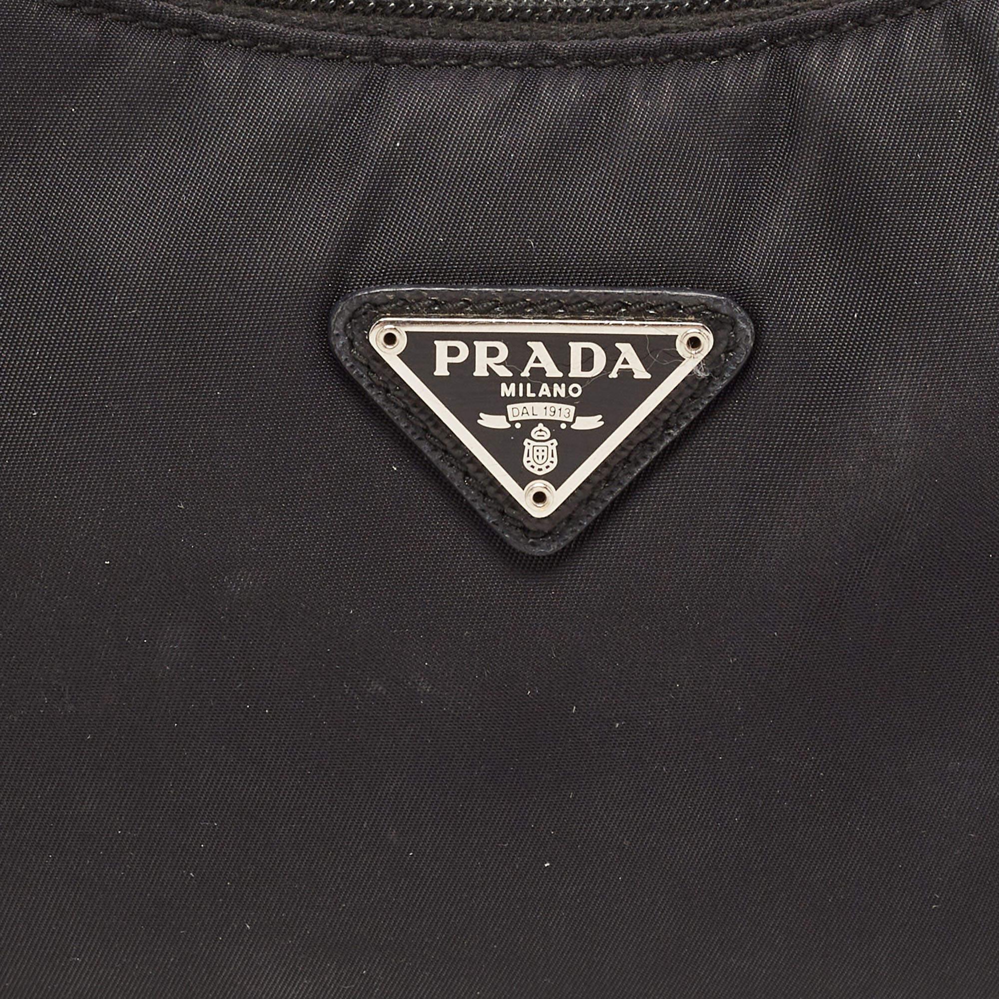 Prada Black Tessuto Nylon Re-Edition 2000 Baguette Bag 4