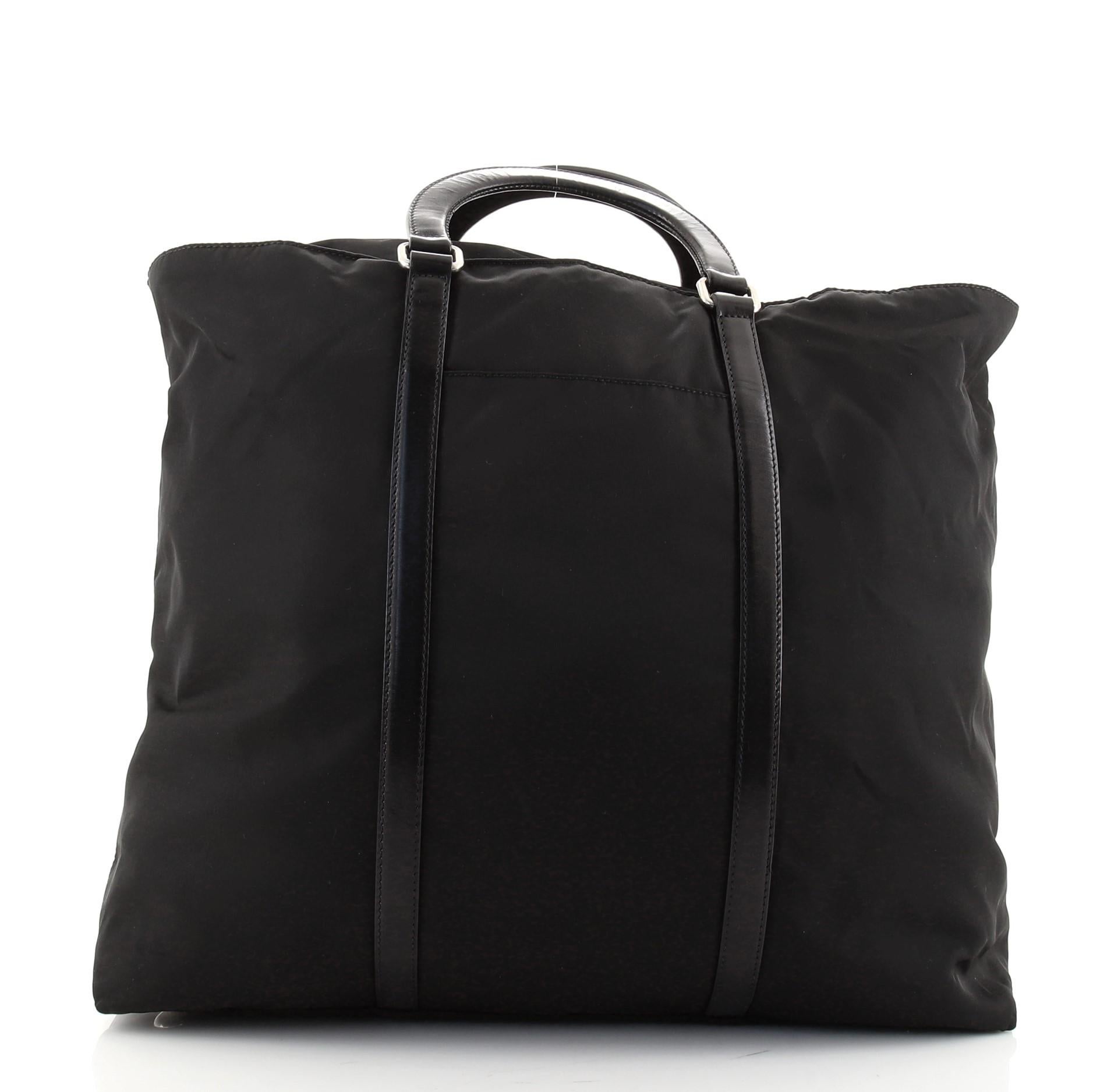 Prada Black Tessuto Nylon with Leather Convertible Zip Large Tote Bag


68221MS