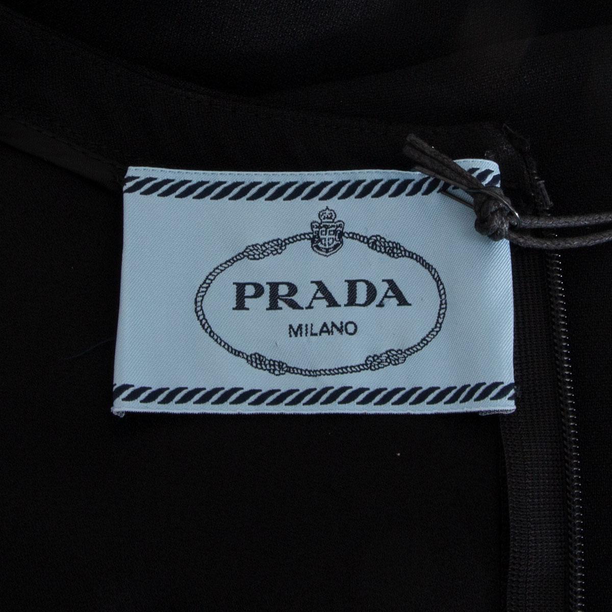 PRADA - Robe droite à manches longues en viscose noire mélangée 38 XS Pour femmes en vente
