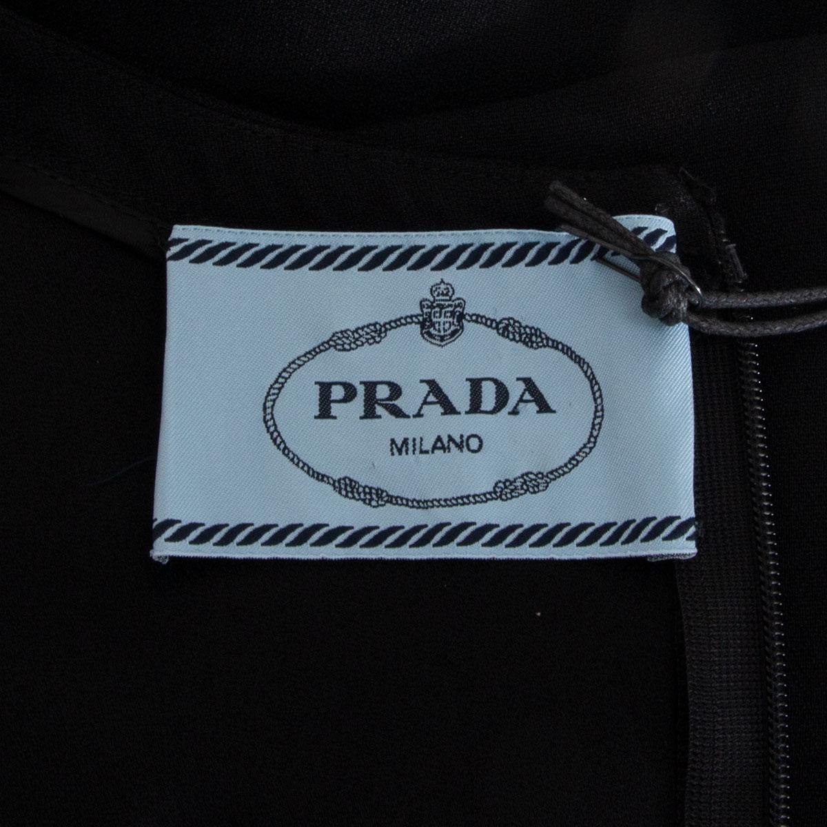PRADA black viscose blend Long Sleeve Shift Dress 38 XS In Excellent Condition For Sale In Zürich, CH