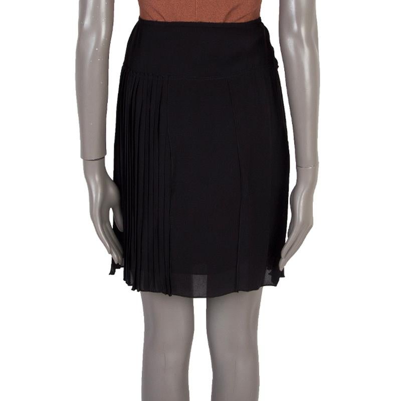 prada black pleated skirt