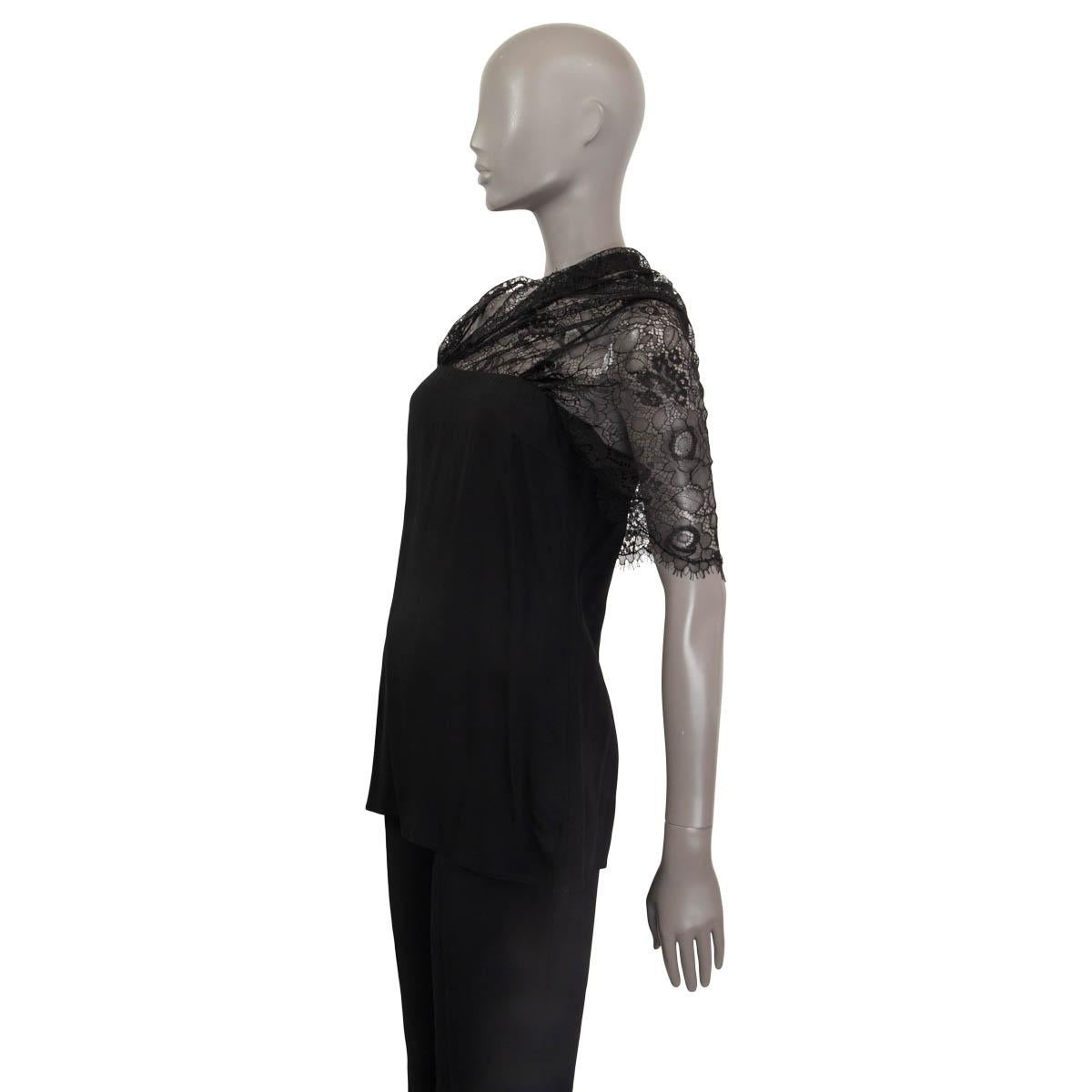 PRADA black viscose & LACE Shirt Blouse 40 S In Excellent Condition For Sale In Zürich, CH
