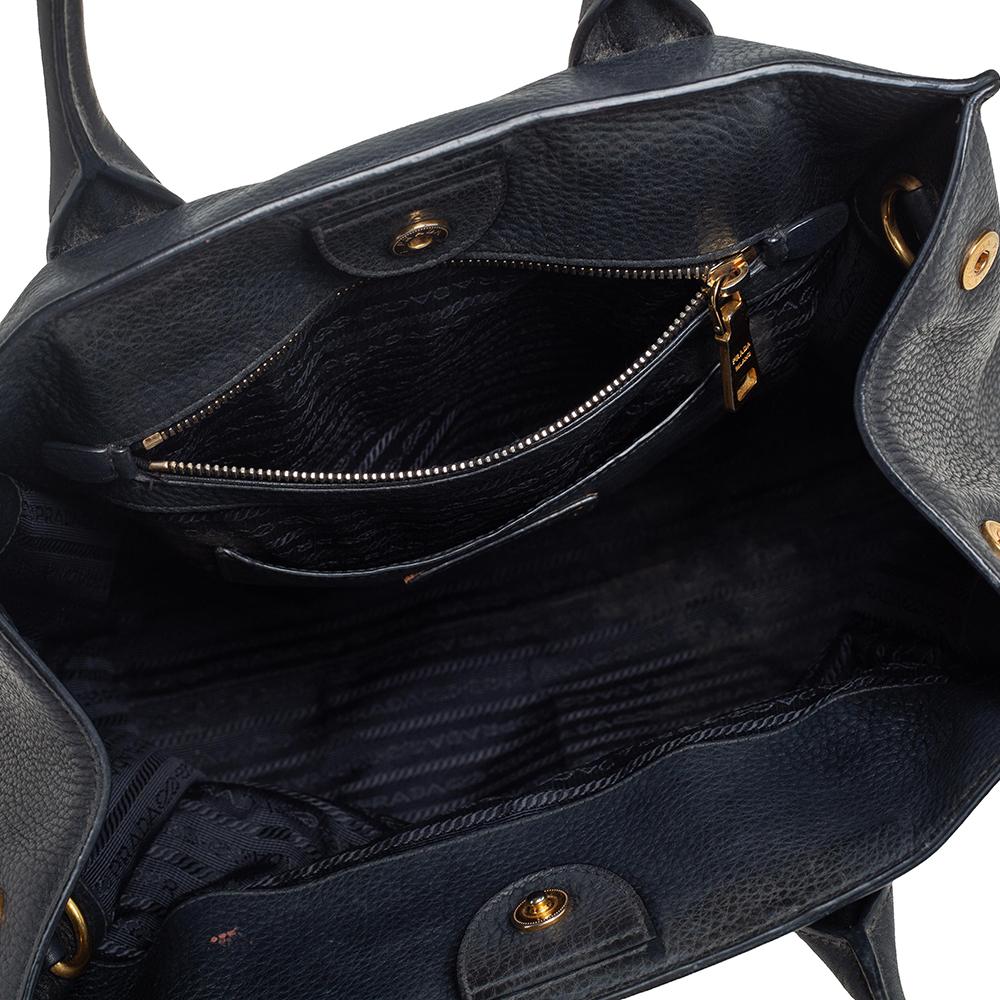 Prada Schwarz Vitello Daino Leder Seite Snap Tote 1