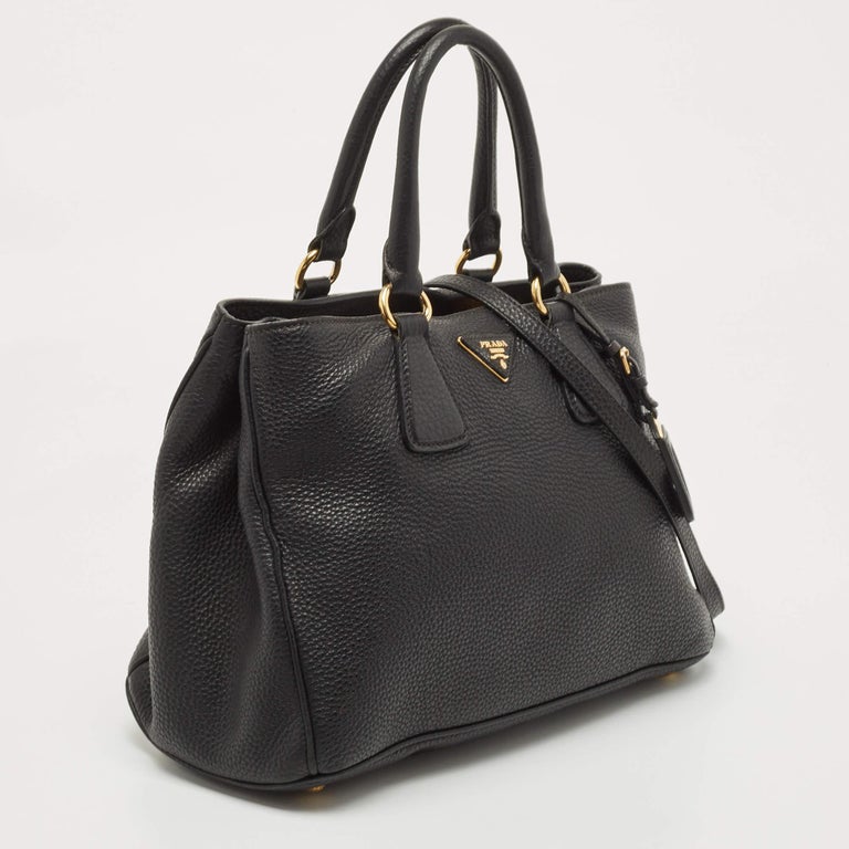 Prada Vitello Daino Flap Logo Crossbody Bag - Handbag | Pre-owned & Certified | used Second Hand | Unisex