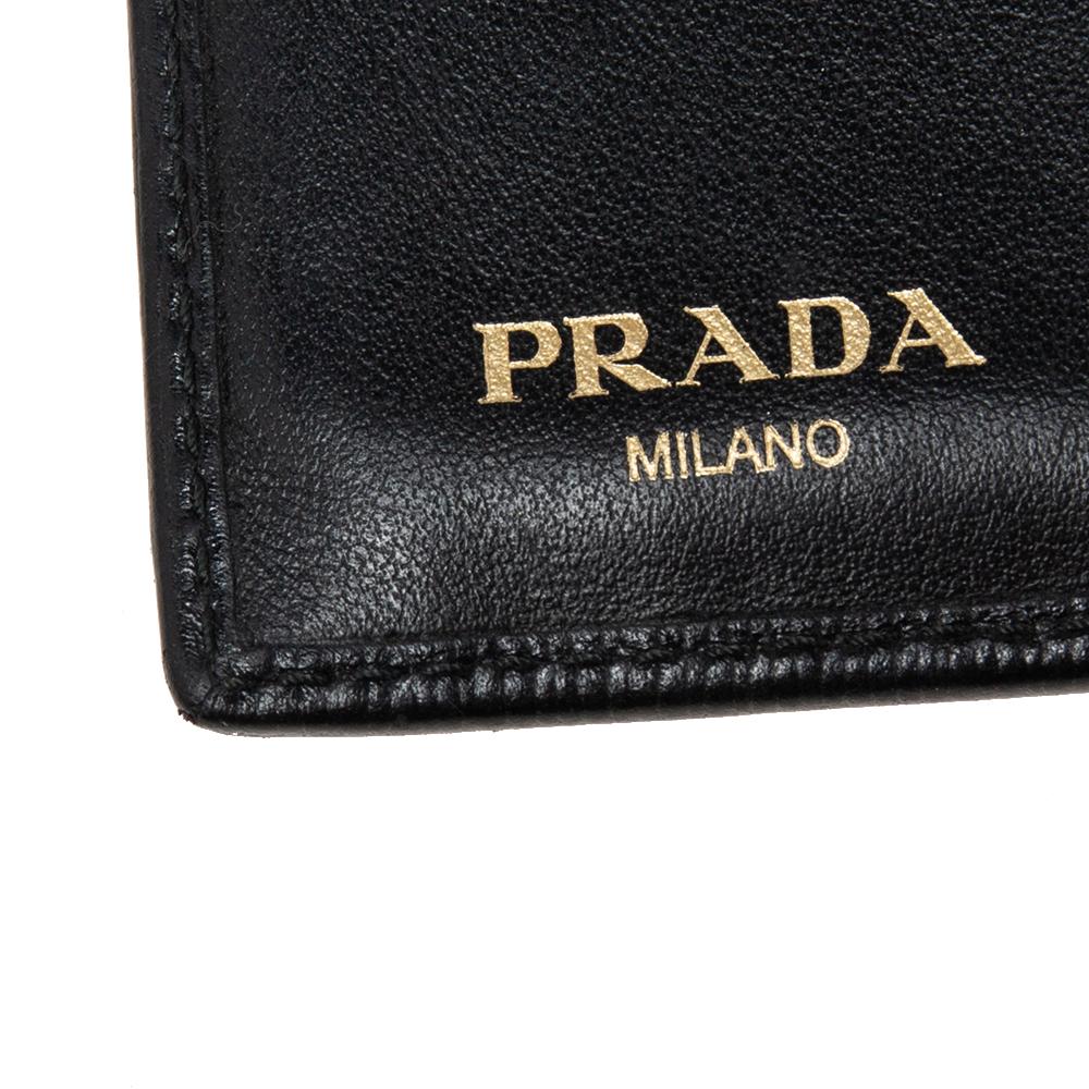 Prada Black Vitello Move Leather Logo Bifold Compact Wallet 2
