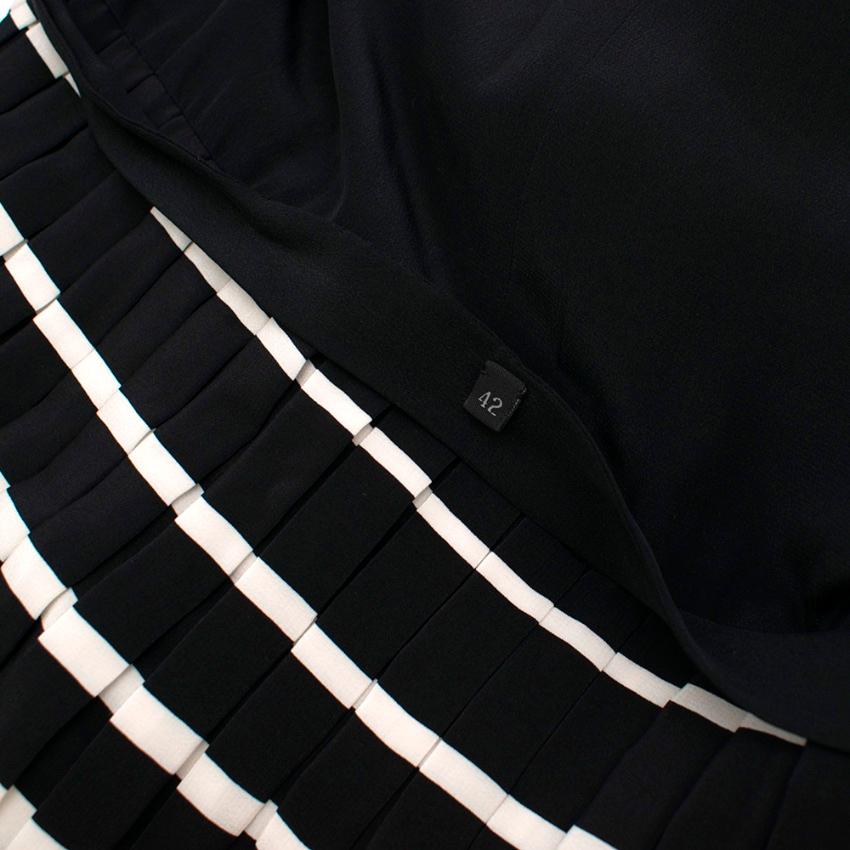Prada black & white a-line silk pleated dress - Size US 6 2