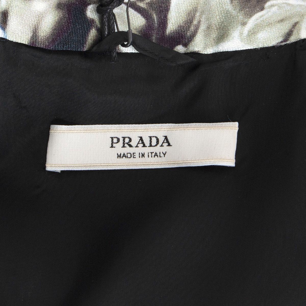 PRADA black & white silk FLORAL CROPPED Jacket 44 L For Sale 2