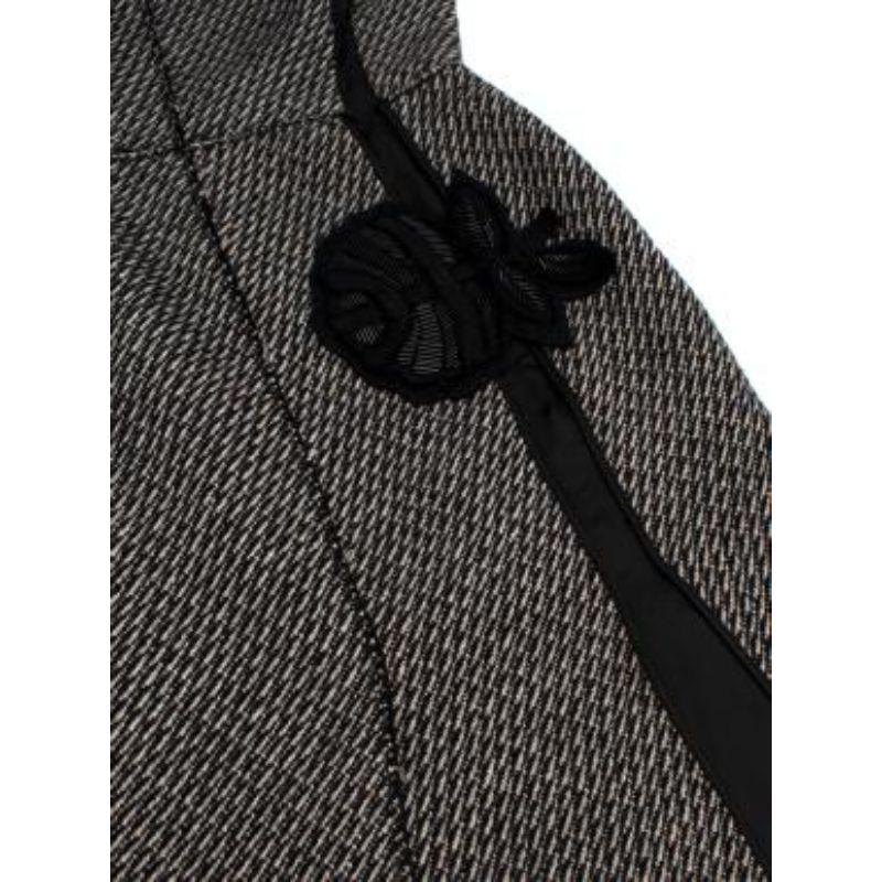 Prada - Robe à appliques en tweed noir et blanc Bon état - En vente à London, GB