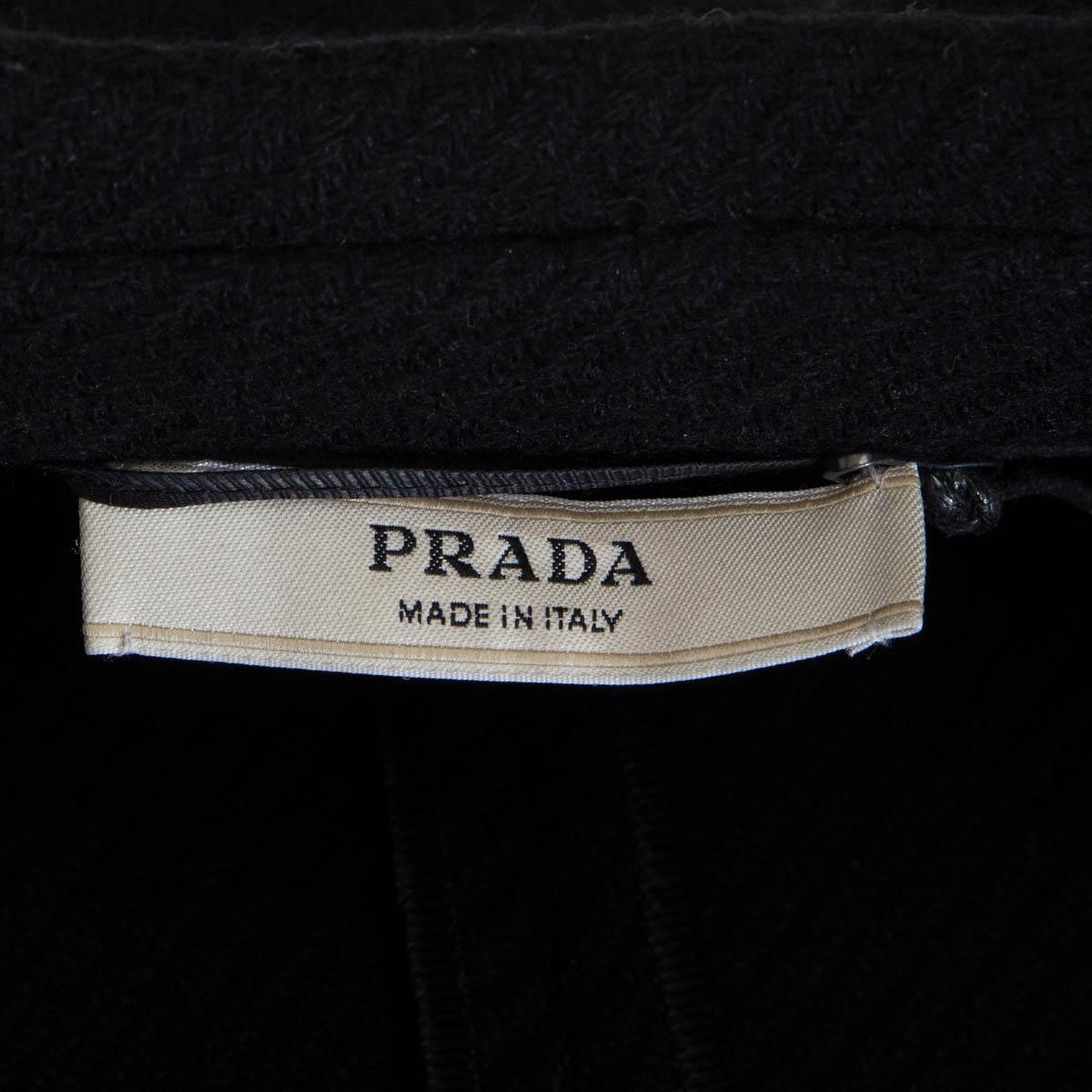 Women's PRADA black wool FUR POCKET CLASSIC Blazer Jacket 42 M For Sale
