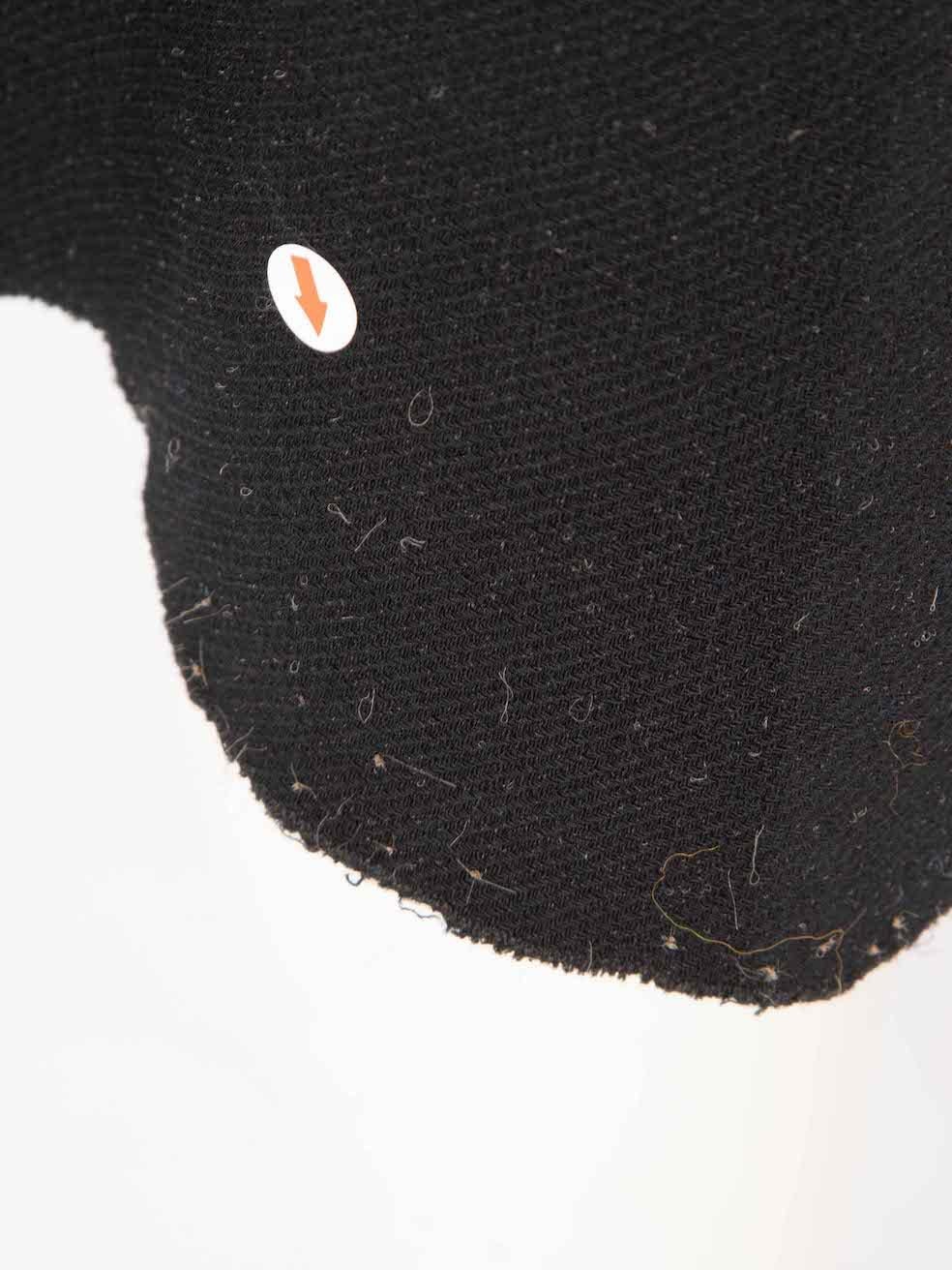 Prada Black Wool Pleat Knee Length Skirt Size XS For Sale 2