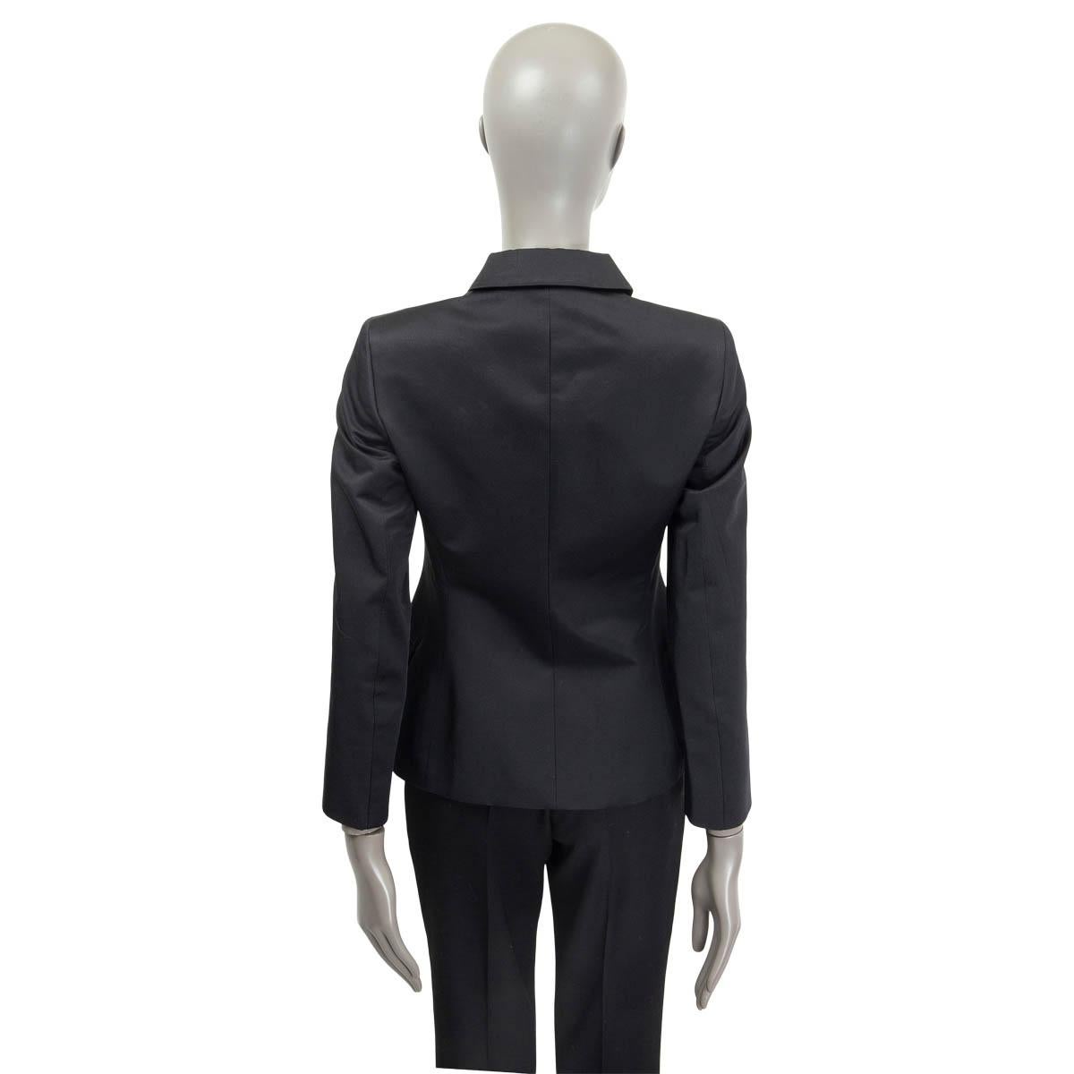 PRADA black wool & silk Blazer Jacket 42 M In Excellent Condition For Sale In Zürich, CH