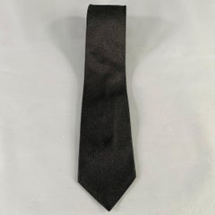 PRADA Corbata de seda tejida negra