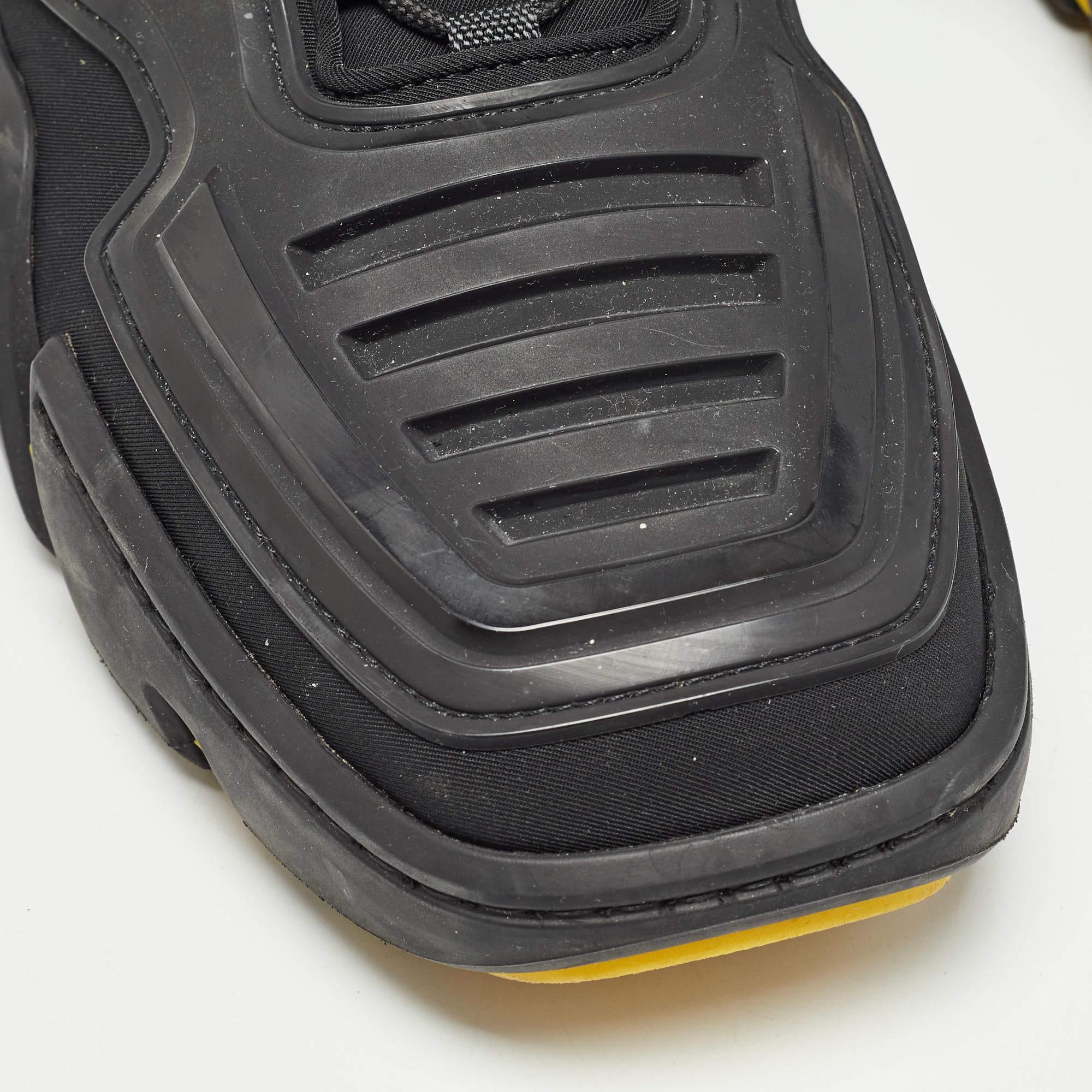 Prada Black/Yellow Techno Fabric and Rubber Low Top Sneakers Size 45 4