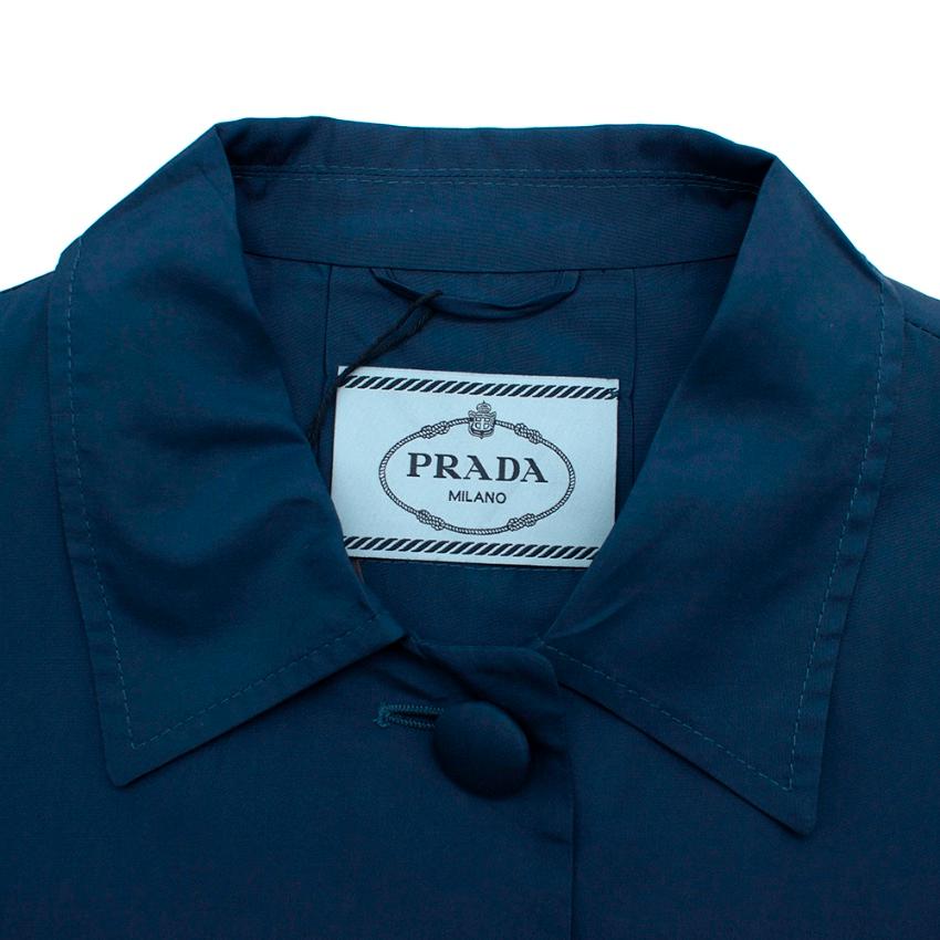 Prada Blue Button Down Light Weight Silk Jacket - Size US 4 In Excellent Condition For Sale In London, GB