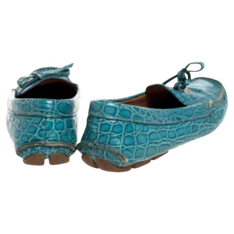 Prada created these special loafers for special people like yourself. The pair comes expertly crafted from crocodile leather and designed with neat stitching, smooth leather insoles and rubber outsoles for added comfort. NOTE: FOR UAE CUSTOMERS ONLY