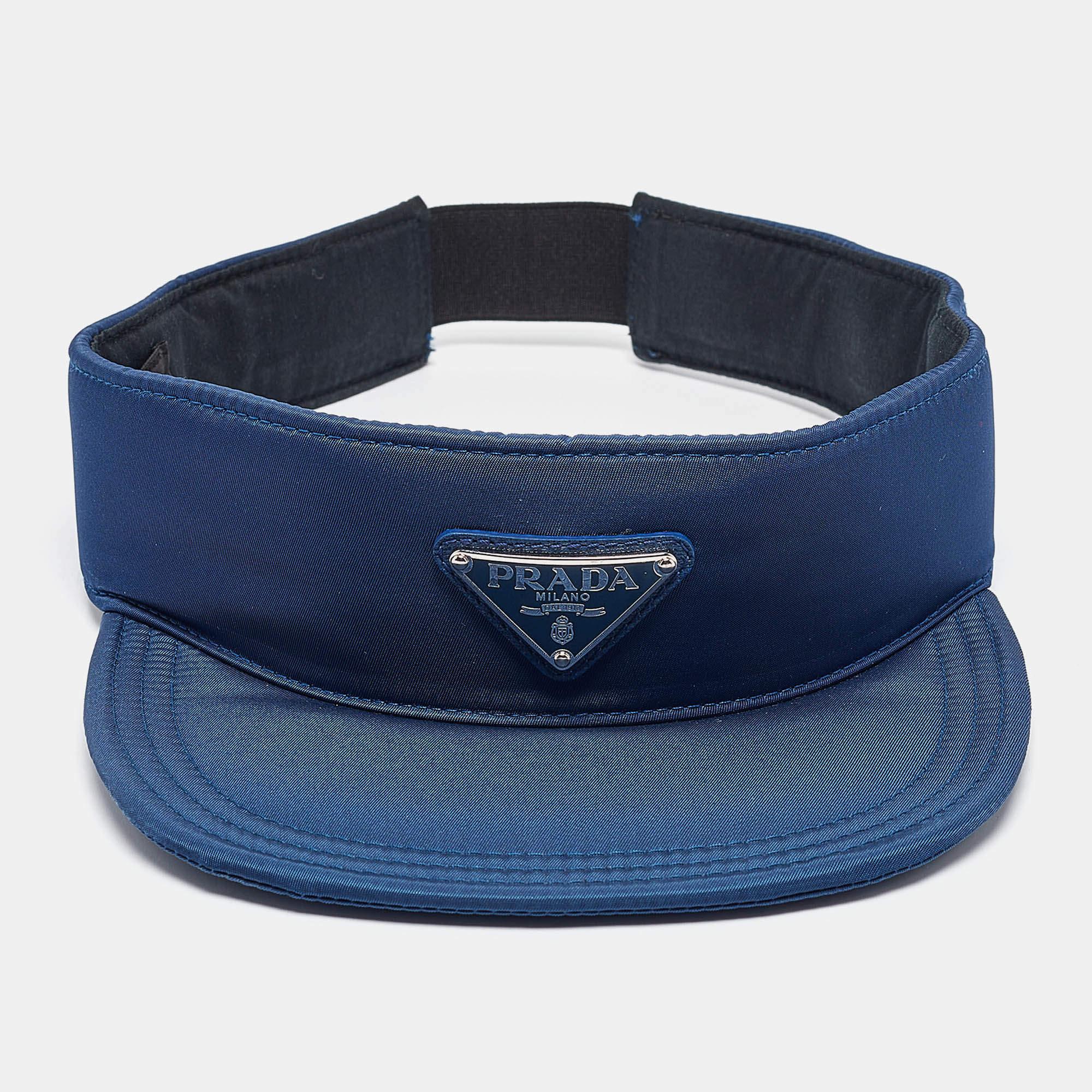 Blu Prada Visiera in nylon blu con logo a triangolo in metallo smaltato M. I. in vendita