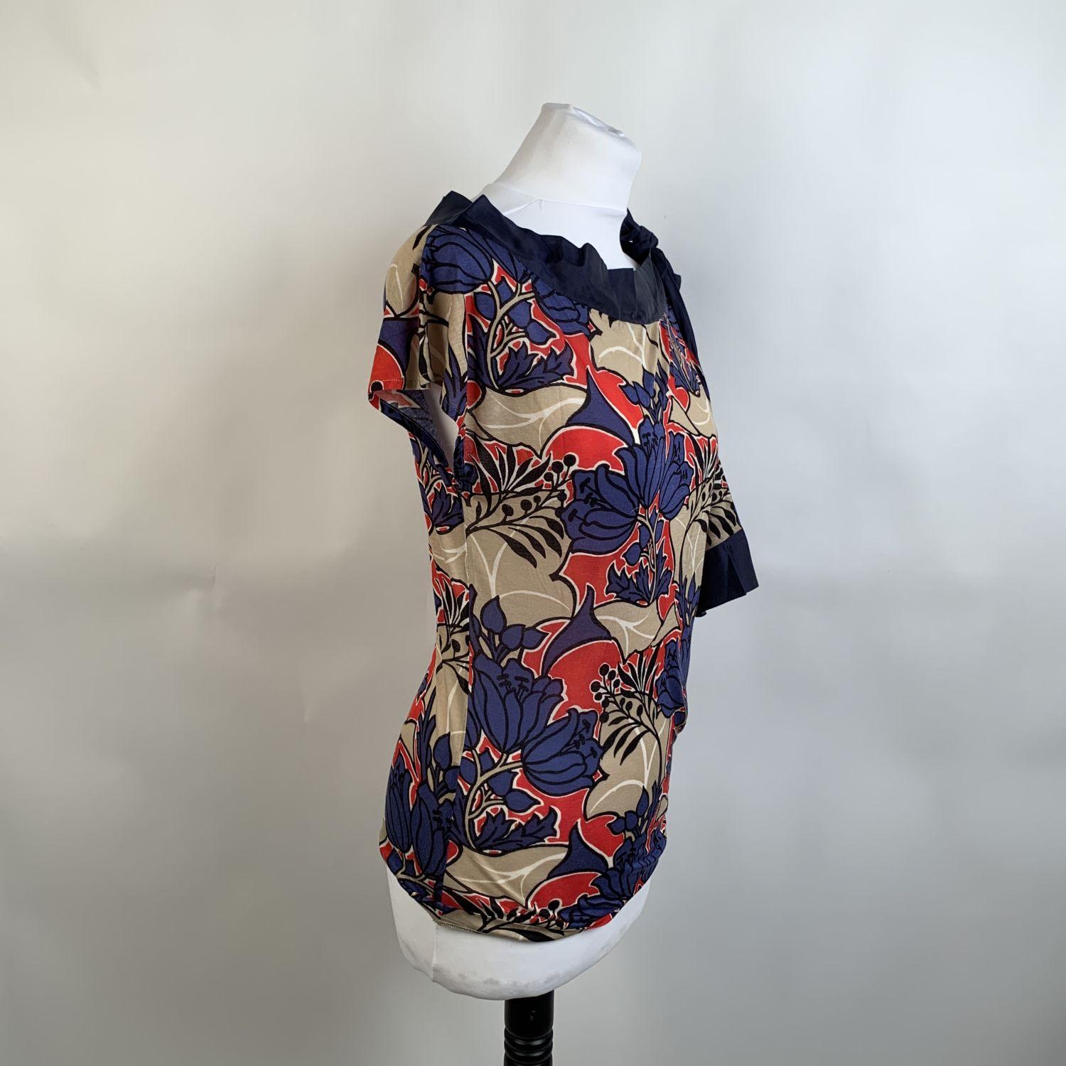 Prada Blue Floral Jersey Asymmetric T Shirt Top with Bow Size S In Excellent Condition In Rome, Rome