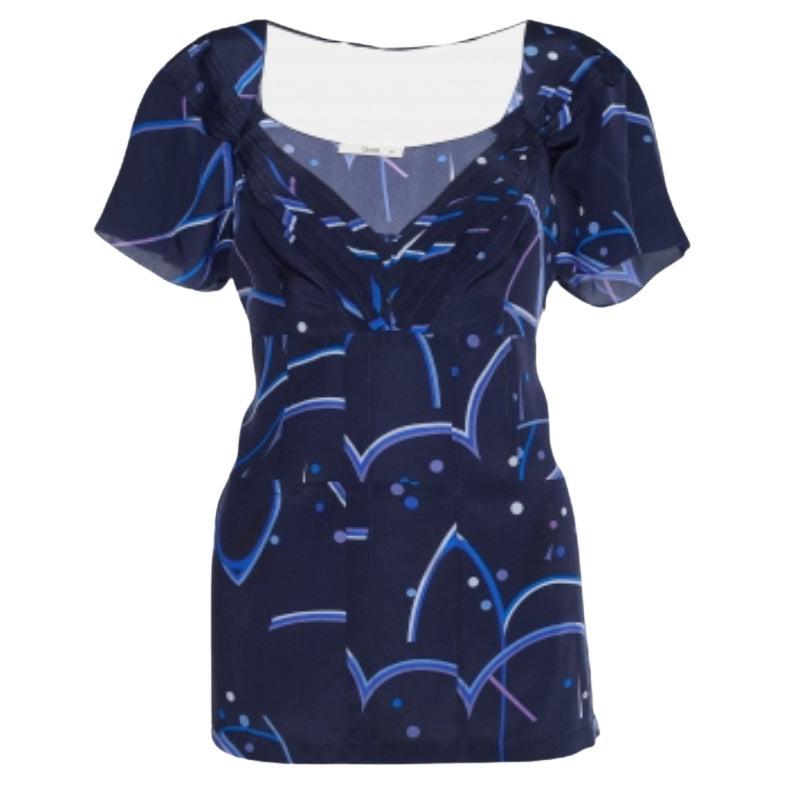 Prada Blaue Seidenbluse mit geometrischem Druck aus Crepe de Chine in Blau L