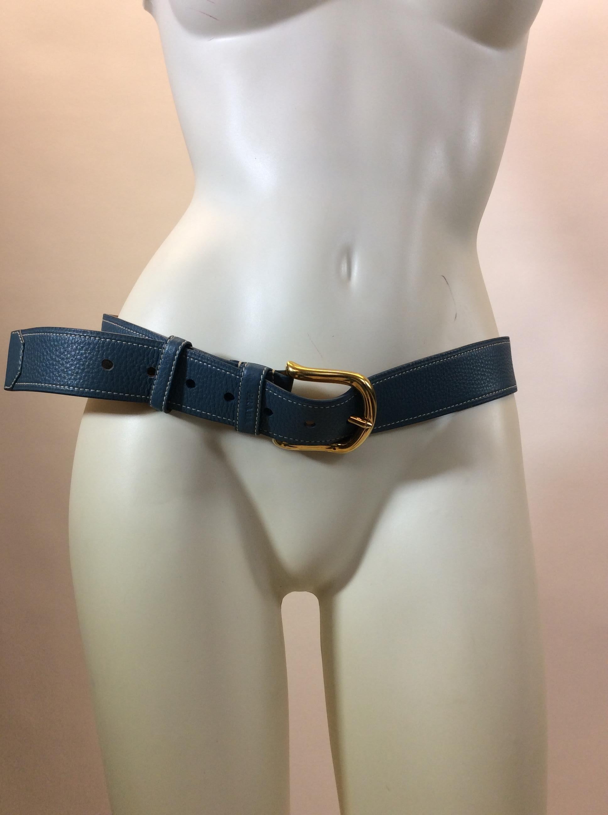 Prada Blue Leather Belt
$108
Made in Italy
Leather
Size 34/85
32
