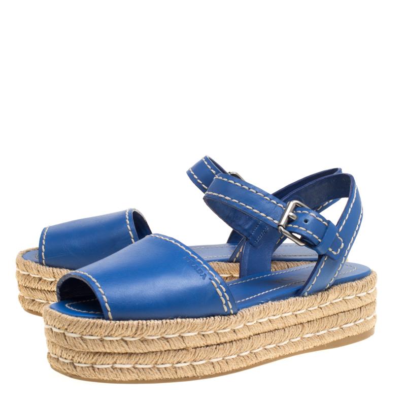 Prada Blue Leather Peep Toe Ankle Strap Espadrille Platform Sandals Size 39 In Good Condition In Dubai, Al Qouz 2