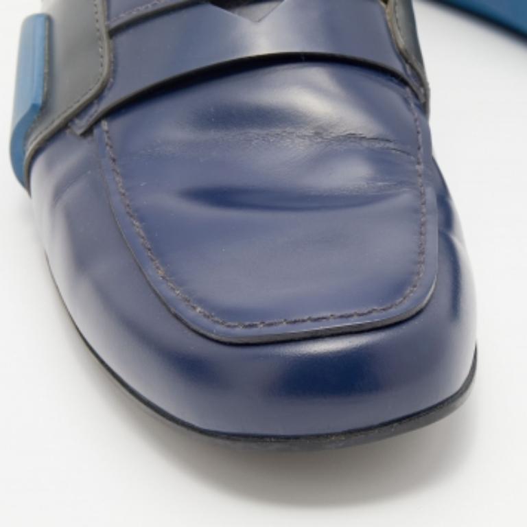 Men's Prada Blue Leather Slip on Loafers Size 41.5 For Sale