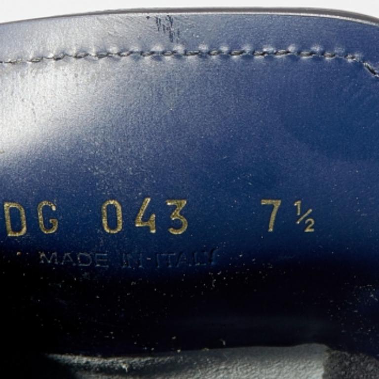 Prada Blue Leather Slip on Loafers Size 41.5 For Sale 3