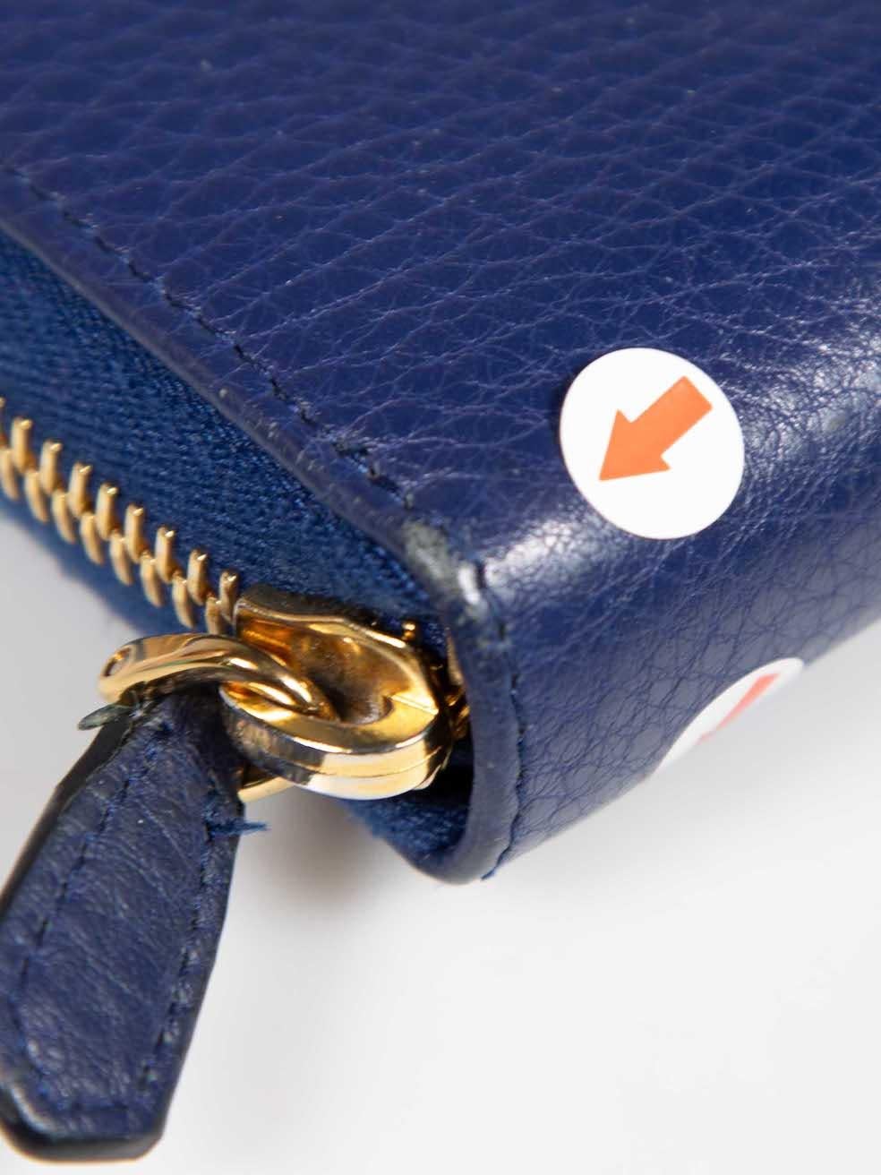 Prada Blue Leather Zip-Around Wallet For Sale 2