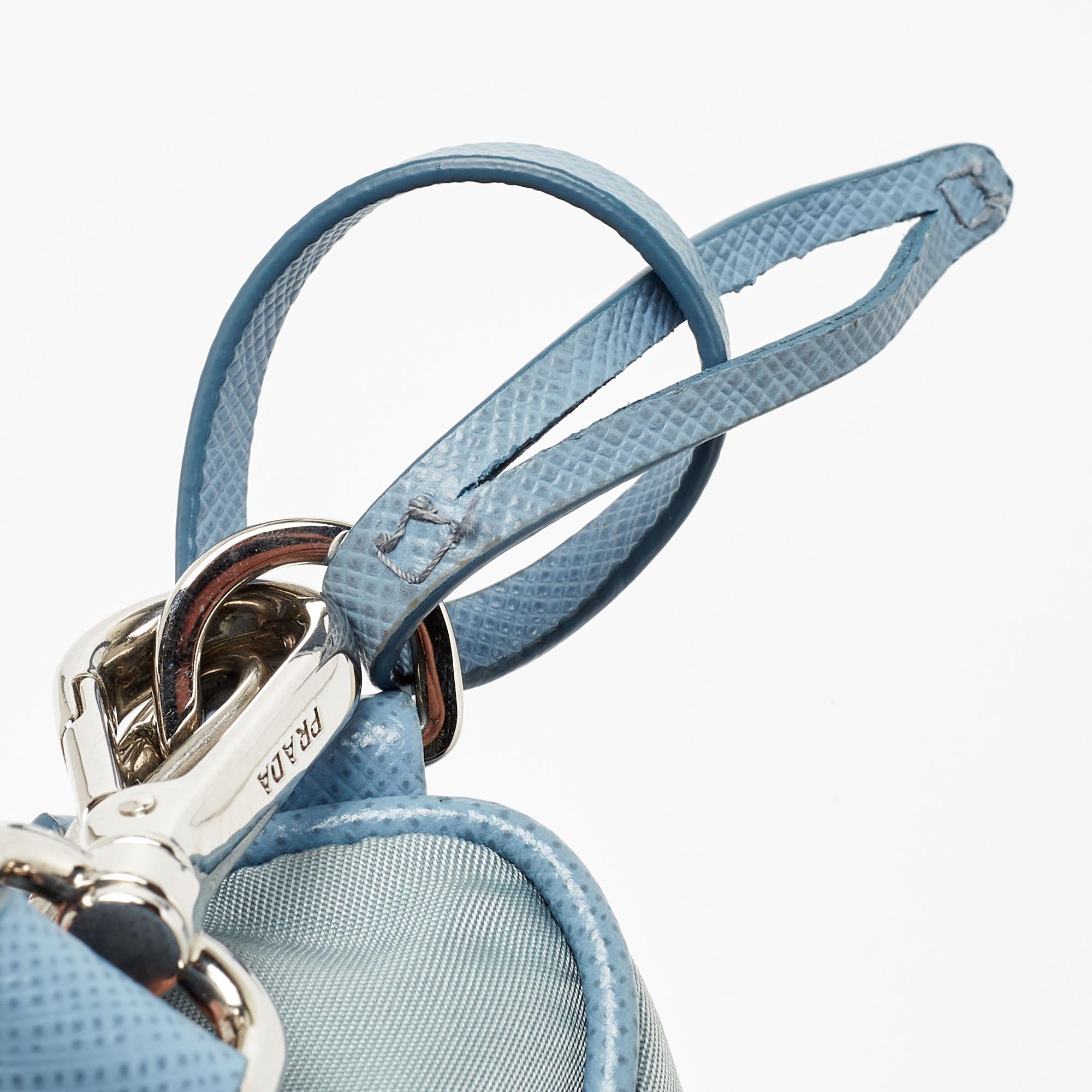 Prada Blue Nylon and Leather Re-Edition 2005 Shoulder Bag 5