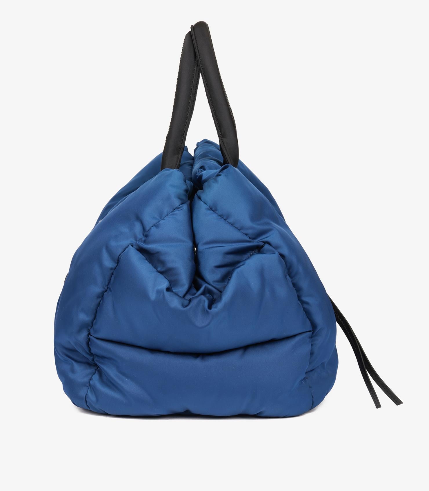 Prada Blue Nylon Tessuto Bomber Tote en Excelente estado para la venta en Bishop's Stortford, Hertfordshire