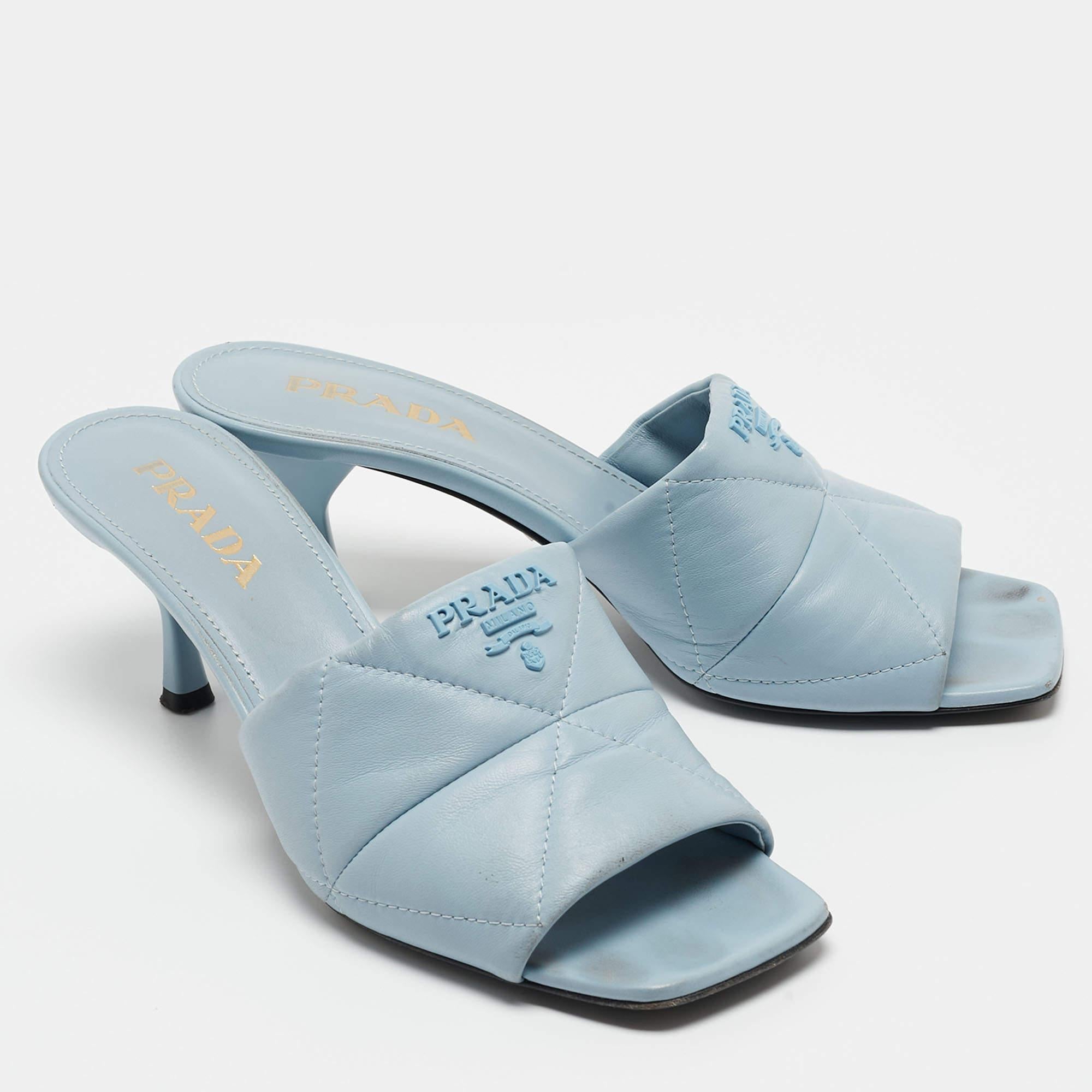 Prada Blue Quilted Leather Logo Slide Sandals Size 38.5 For Sale 1