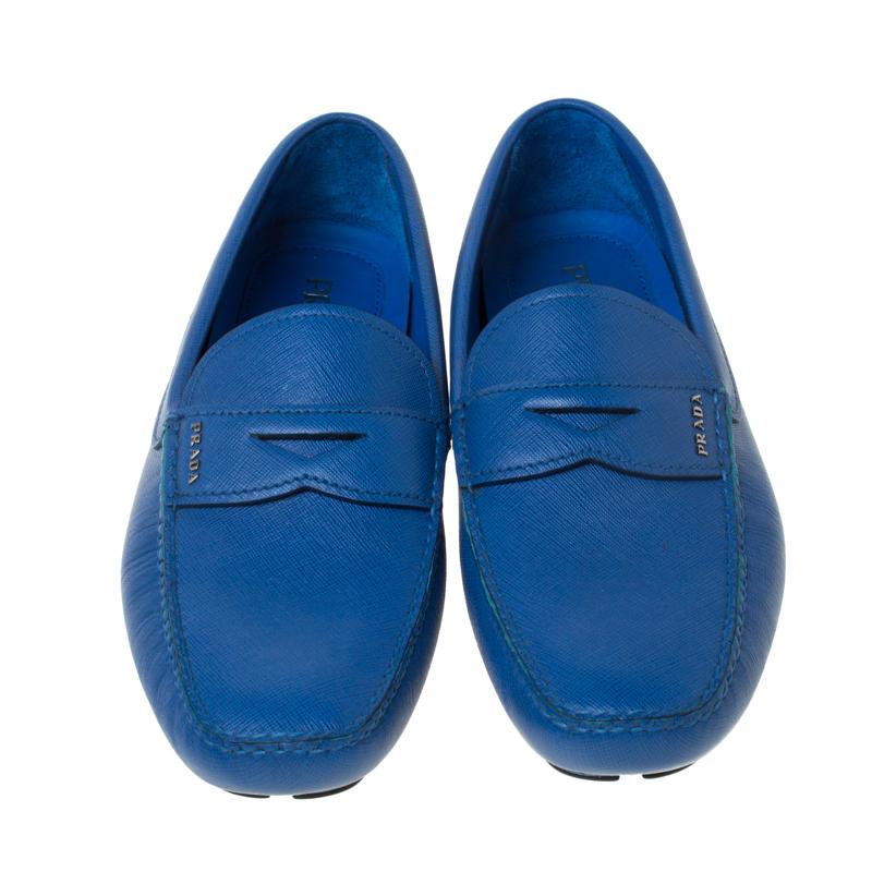 Prada Blue Saffiano Leather Penny Loafers Size 44.5 In Excellent Condition In Dubai, Al Qouz 2