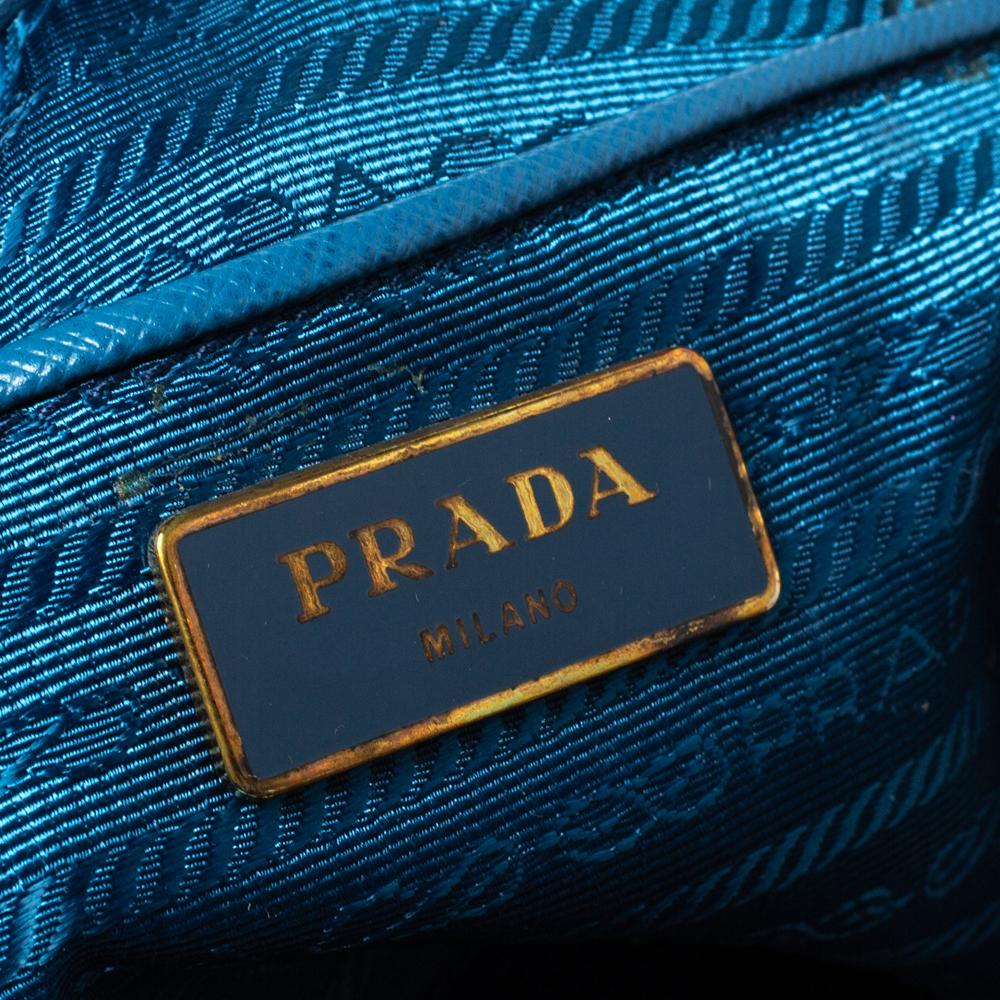 Prada Blauer Saffiano Lux Hobo aus Leder 6