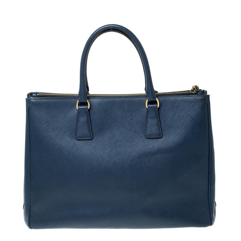 Prada Blue Saffiano Lux Leather Large Double Zip Tote For Sale at 1stDibs