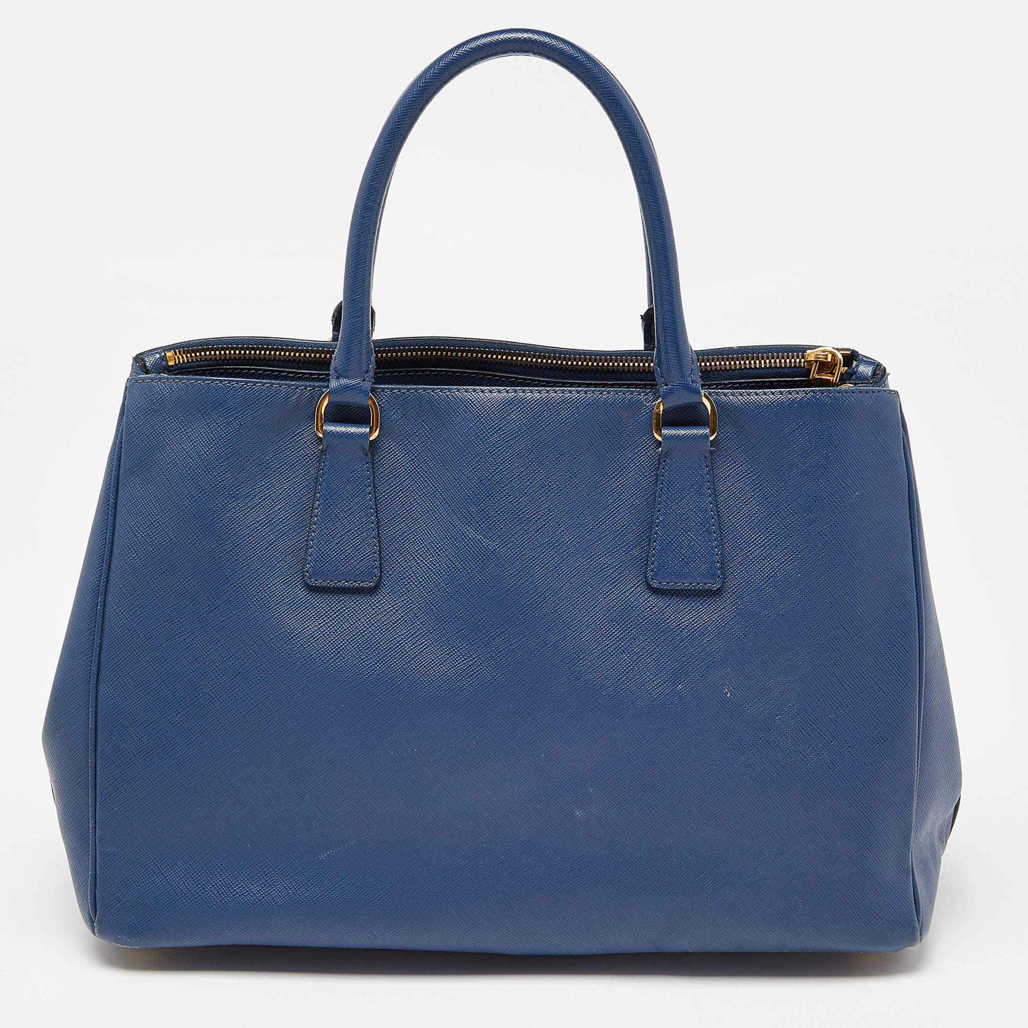 Prada Blue Saffiano Lux Leather Large Galleria Double Zip Tote For Sale 10