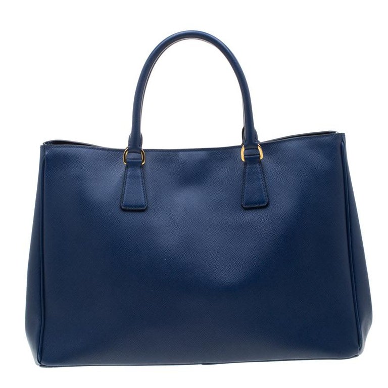 Prada Blue Saffiano Lux Leather Large Tote For Sale at 1stDibs