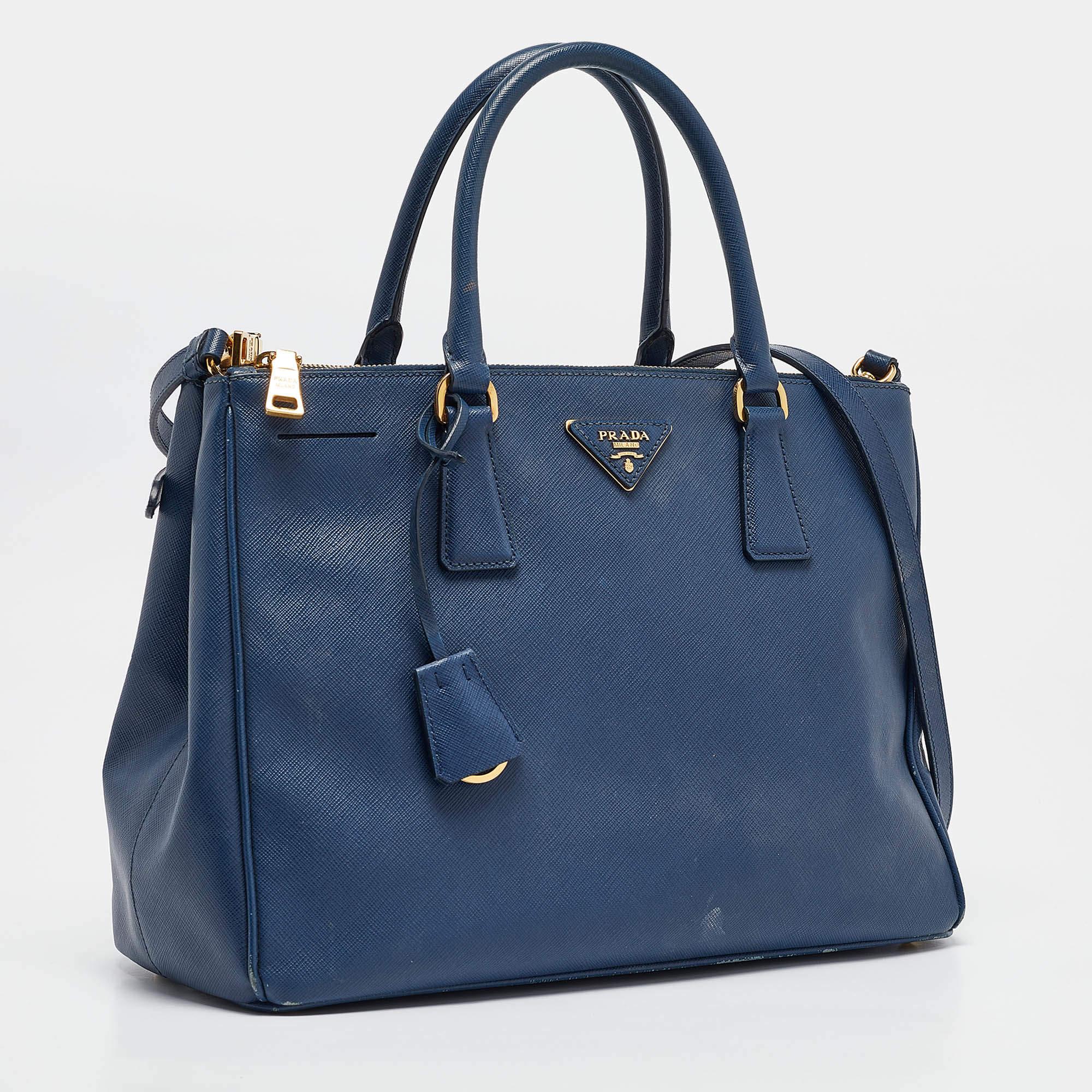 Prada Bolso mediano de piel saffiano Lux azul con doble cremallera Azul