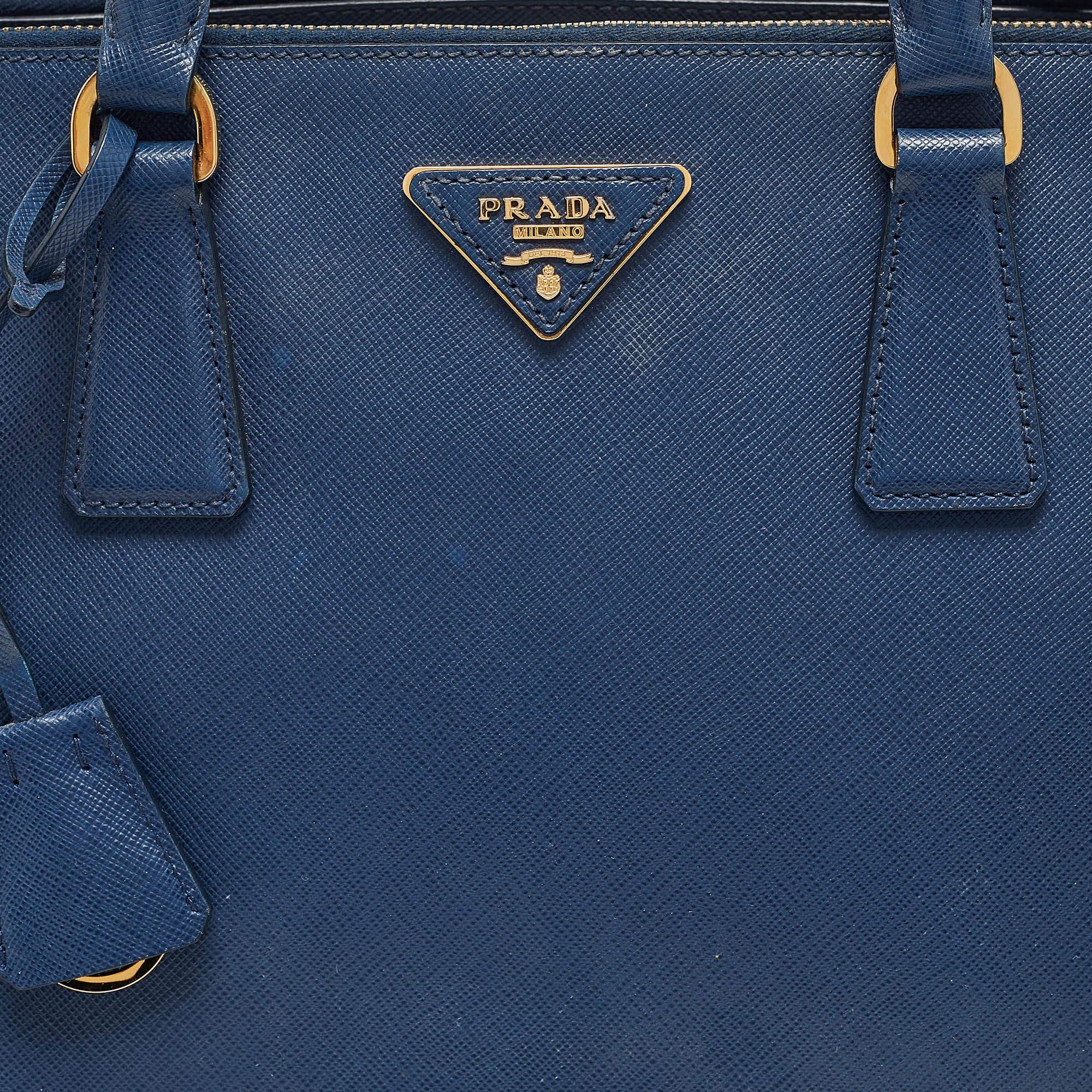 De las mujeres Prada Bolso mediano de piel saffiano Lux azul con doble cremallera