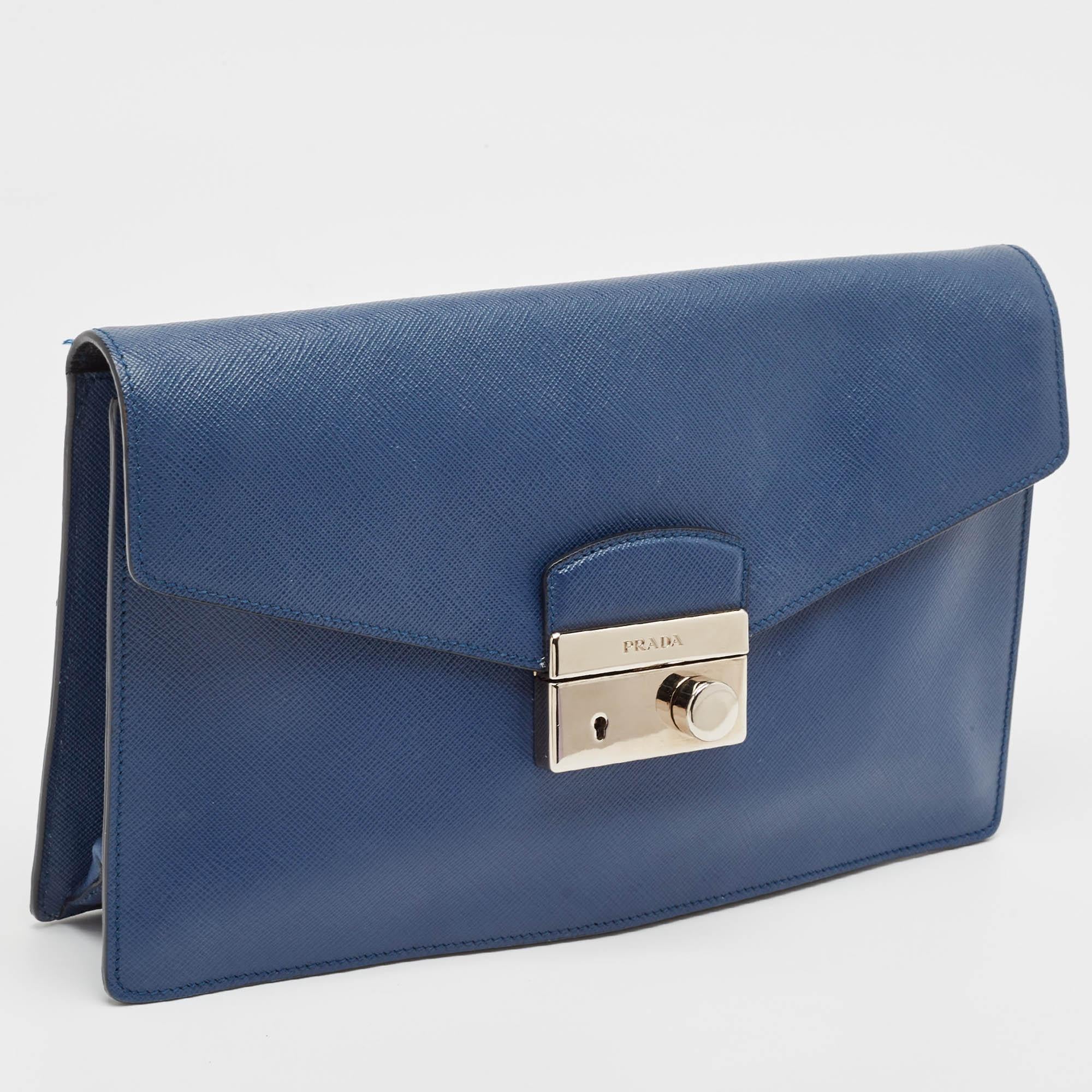 Prada Blue Saffiano Lux Leather Sound Clutch In Good Condition In Dubai, Al Qouz 2
