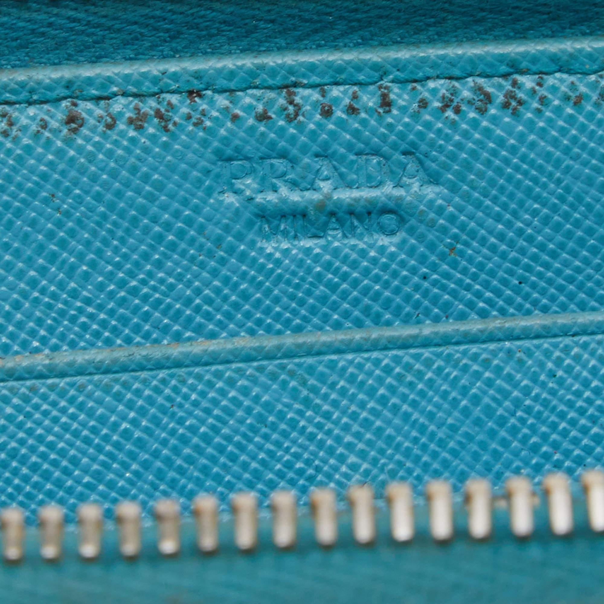 Prada Blue Saffiano Lux Leather Zip Around Wallet For Sale 3
