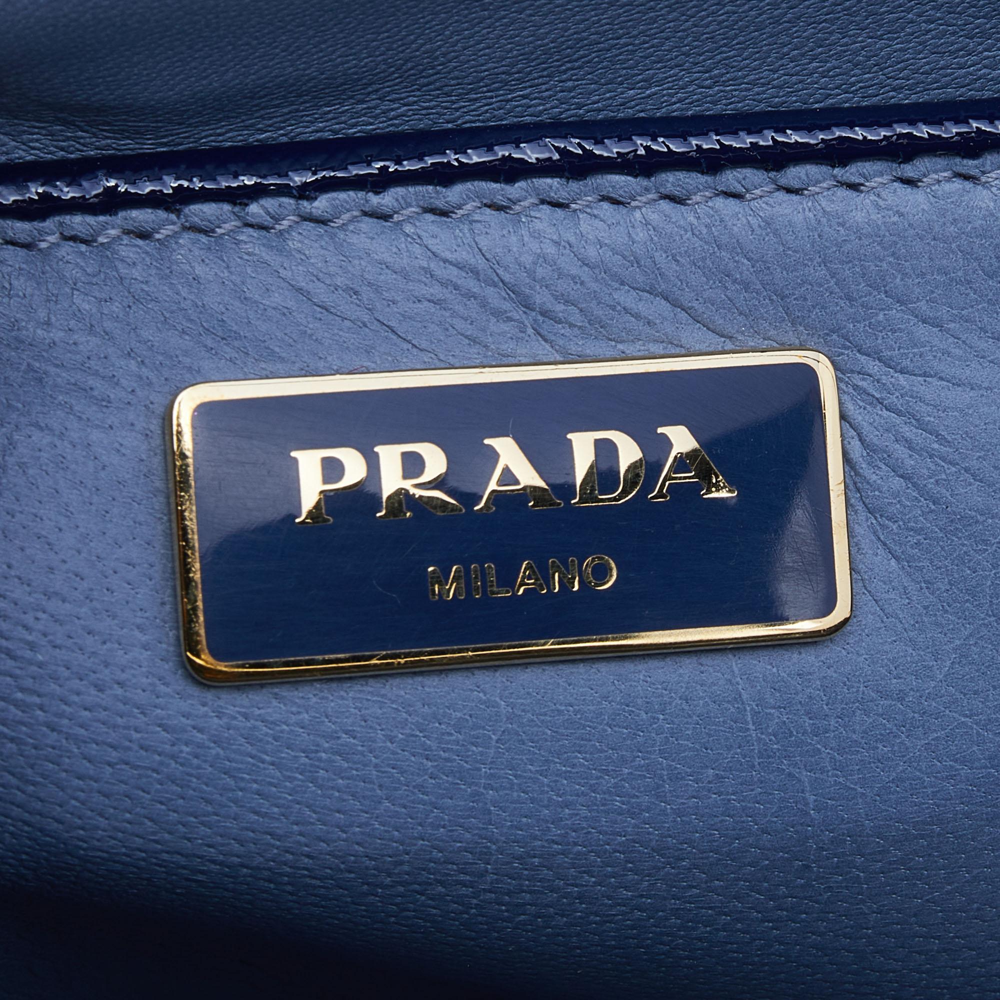 Prada Blue Saffiano Vernice Leather Crystal Pyramid Frame Satchel In Good Condition In Dubai, Al Qouz 2