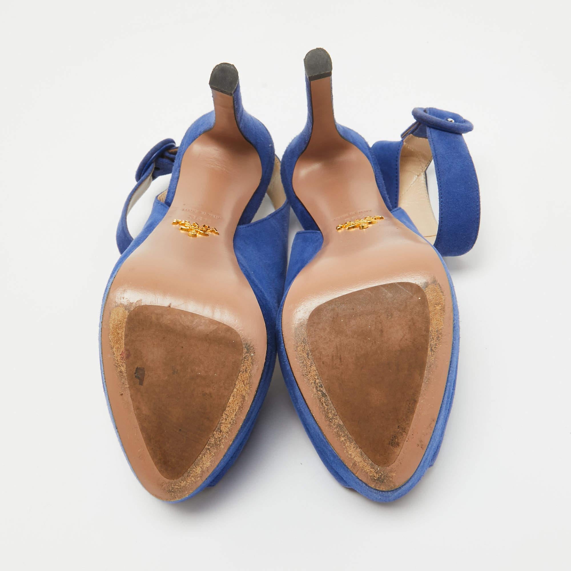 Prada Sandales à plateforme à bout ouvert en daim bleu, taille 36,5 en vente 1